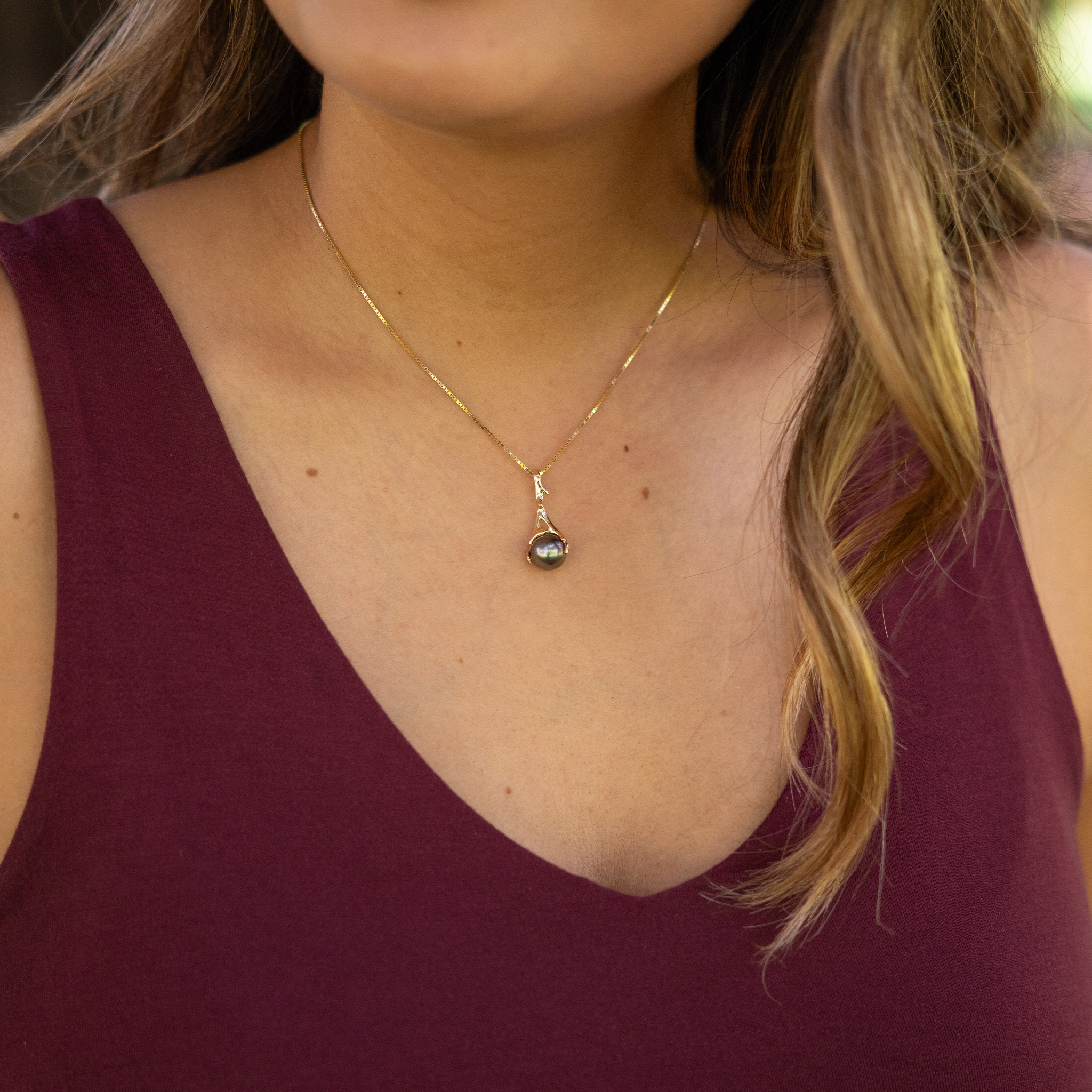 Heritage Tahitian Pearl Pendant in Gold - 25mm