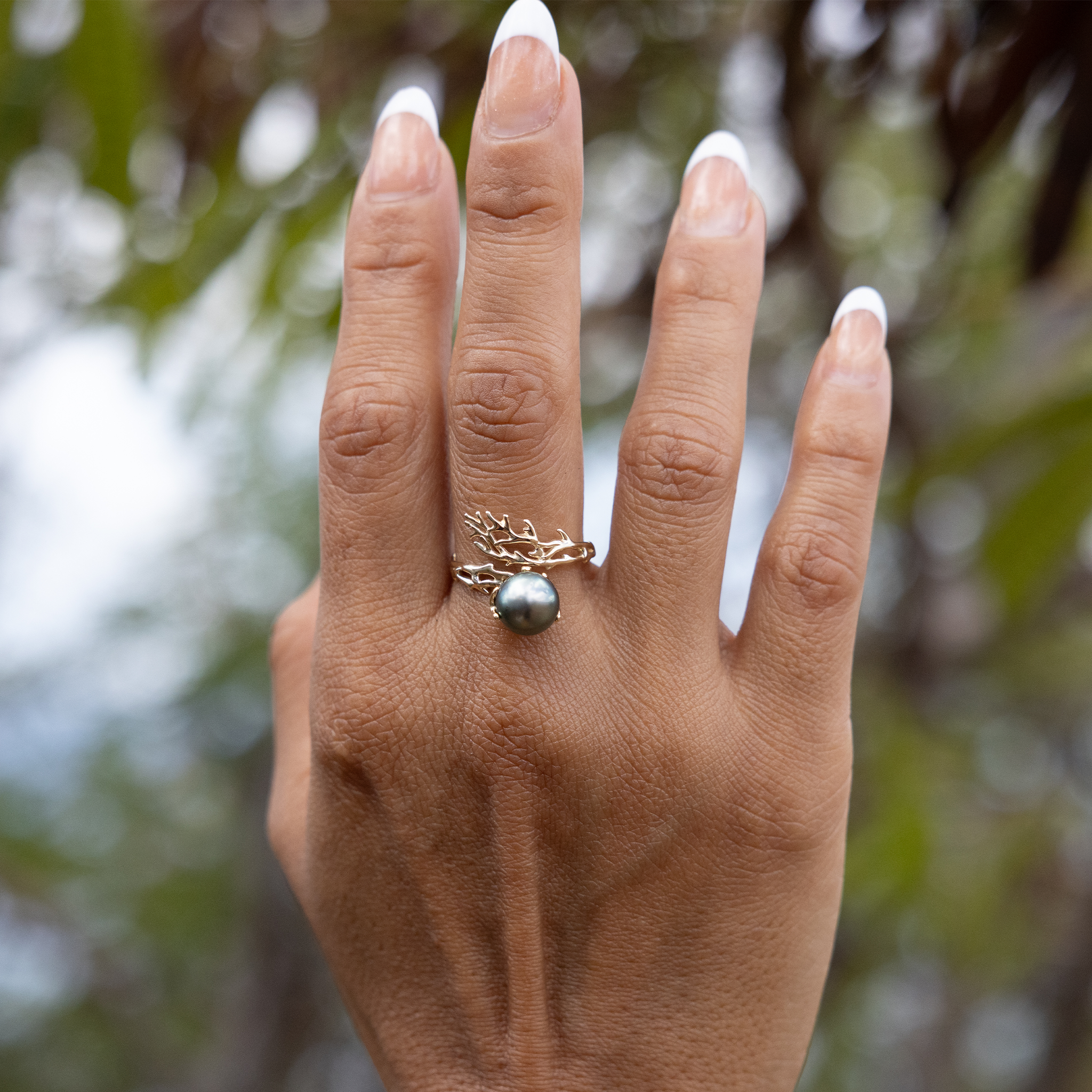 Heritage Tahitian Black Pearl Ring in Gold - 8-9mm