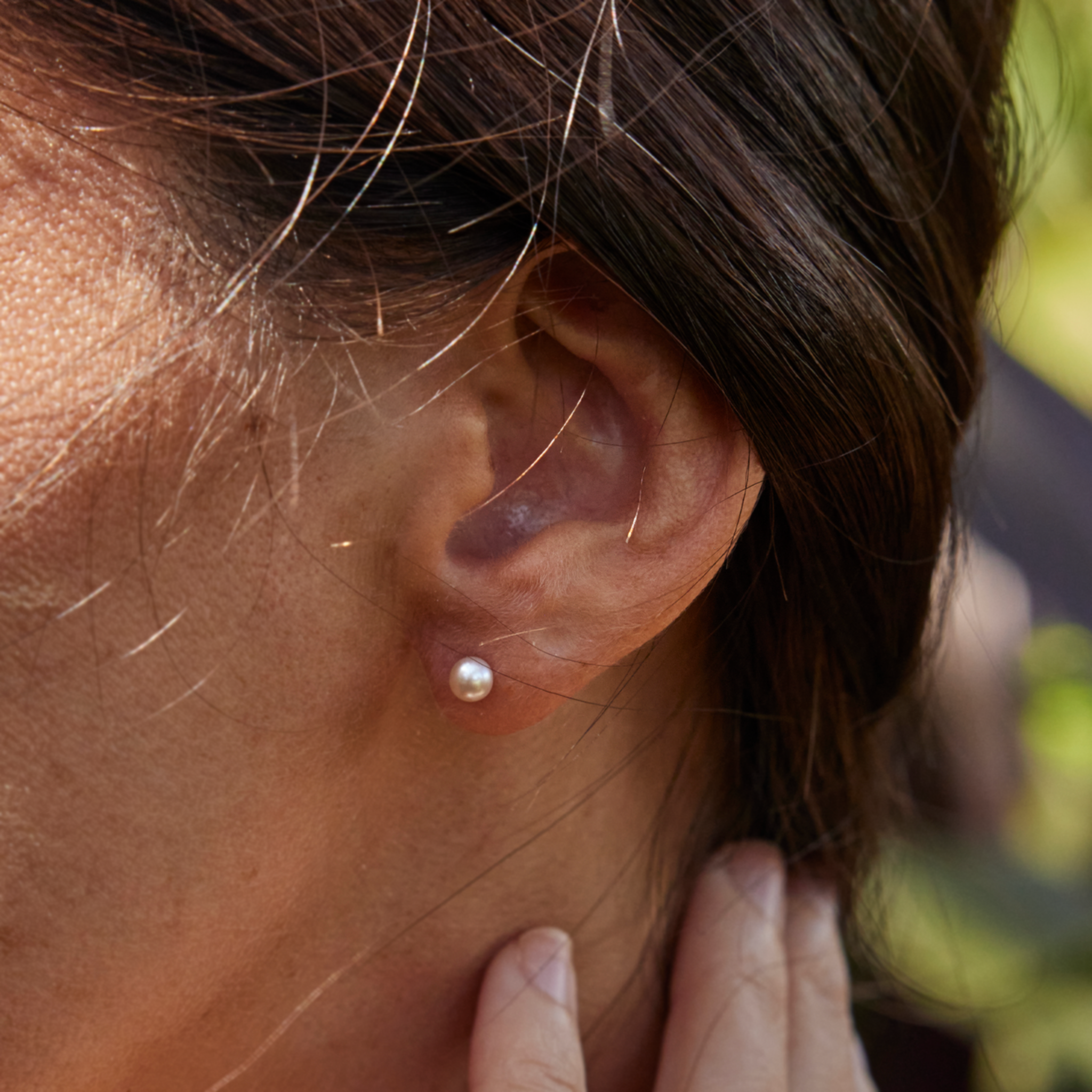 Freshwater Pearl Earrings in Gold - 4-5mm