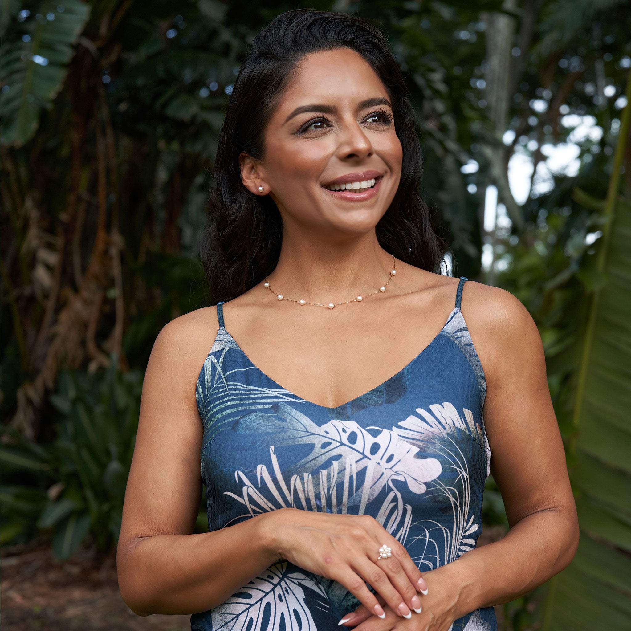 Freshwater White Pearl Earrings in Gold - 5-6mm