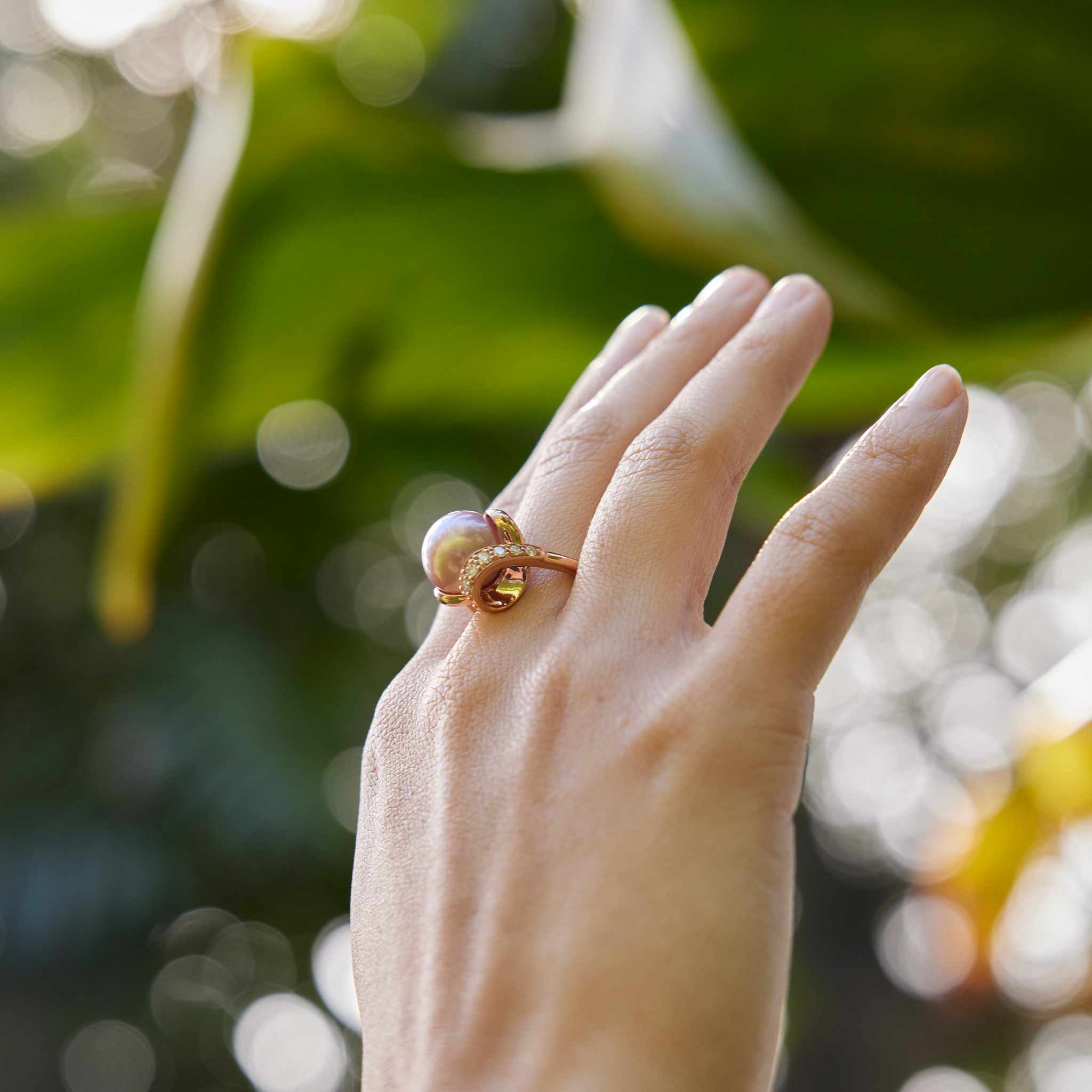 Lilac Freshwater Pearl Ring in Rose Gold with Diamonds - 12-13mm
