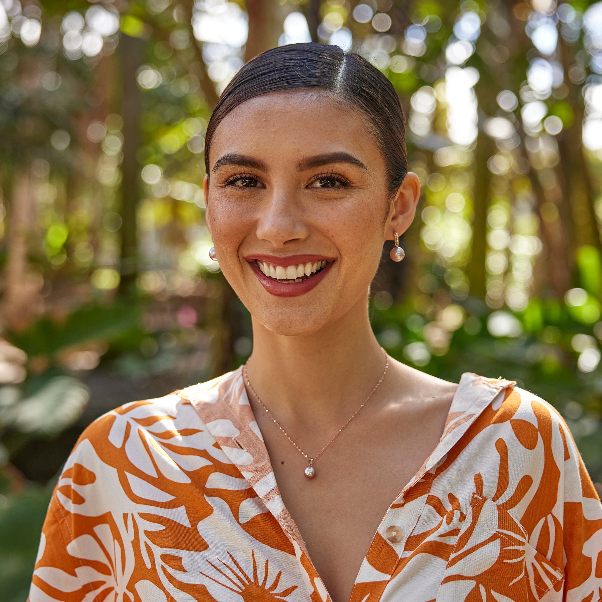 Lilac Freshwater Pearl Earrings in Gold with Diamonds - 11-12mm