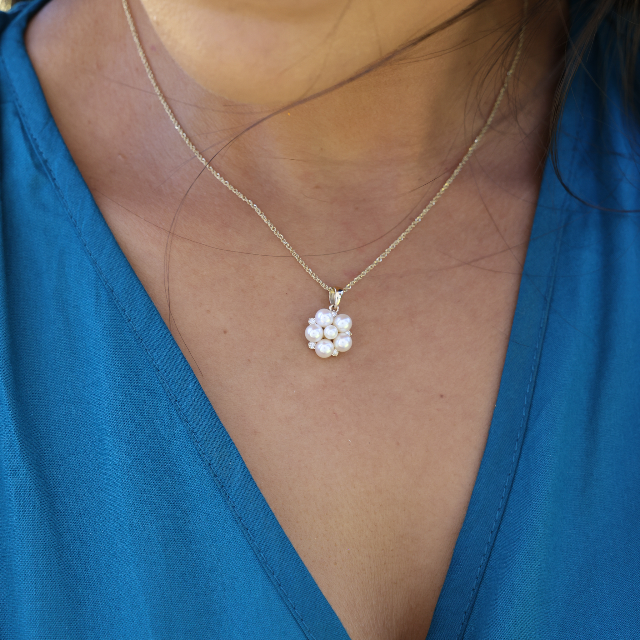 Tiny Bubbles Freshwater White Pearl Pendant in Gold with Diamonds