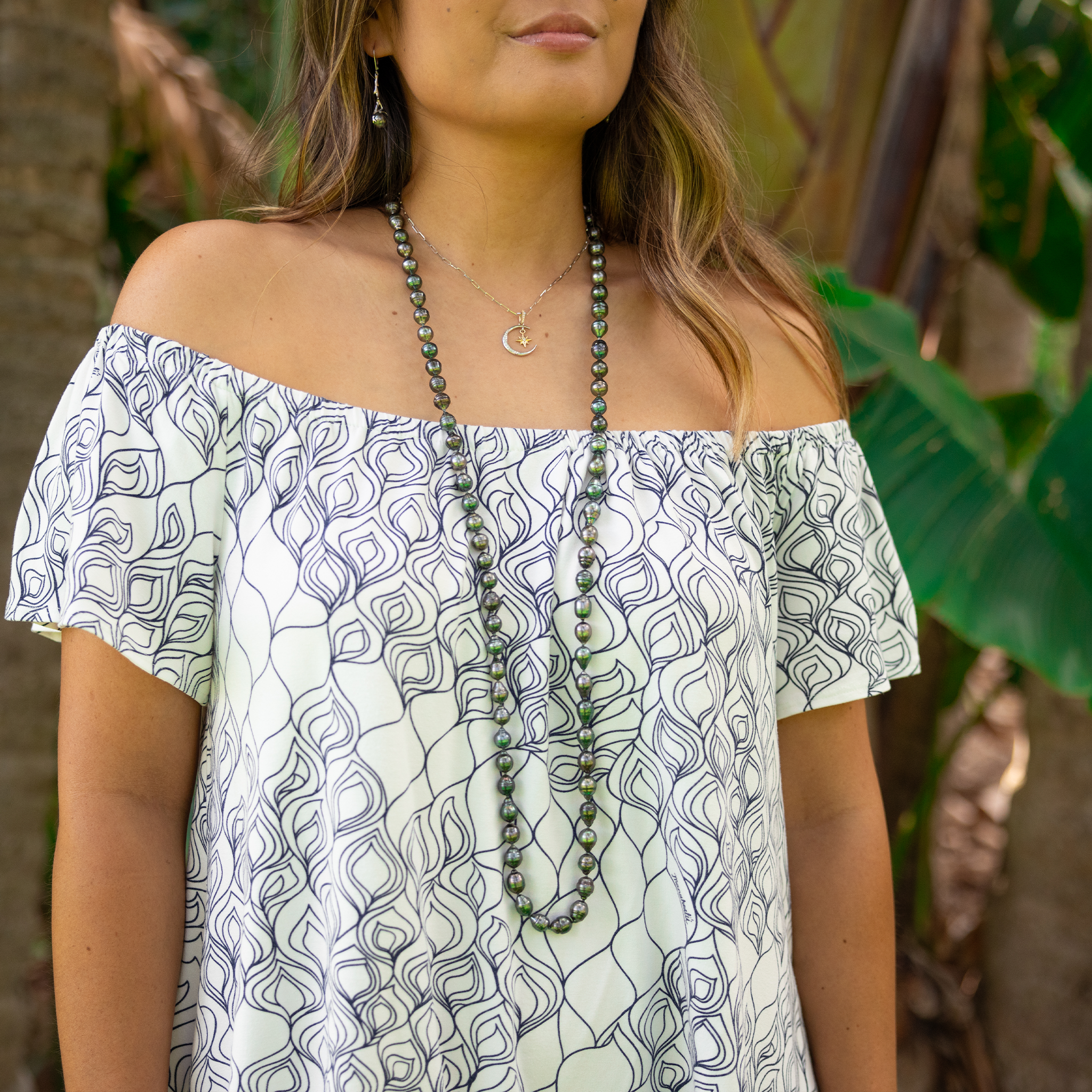 38-41" Tahitian Black Pearl Strand - 8-10mm