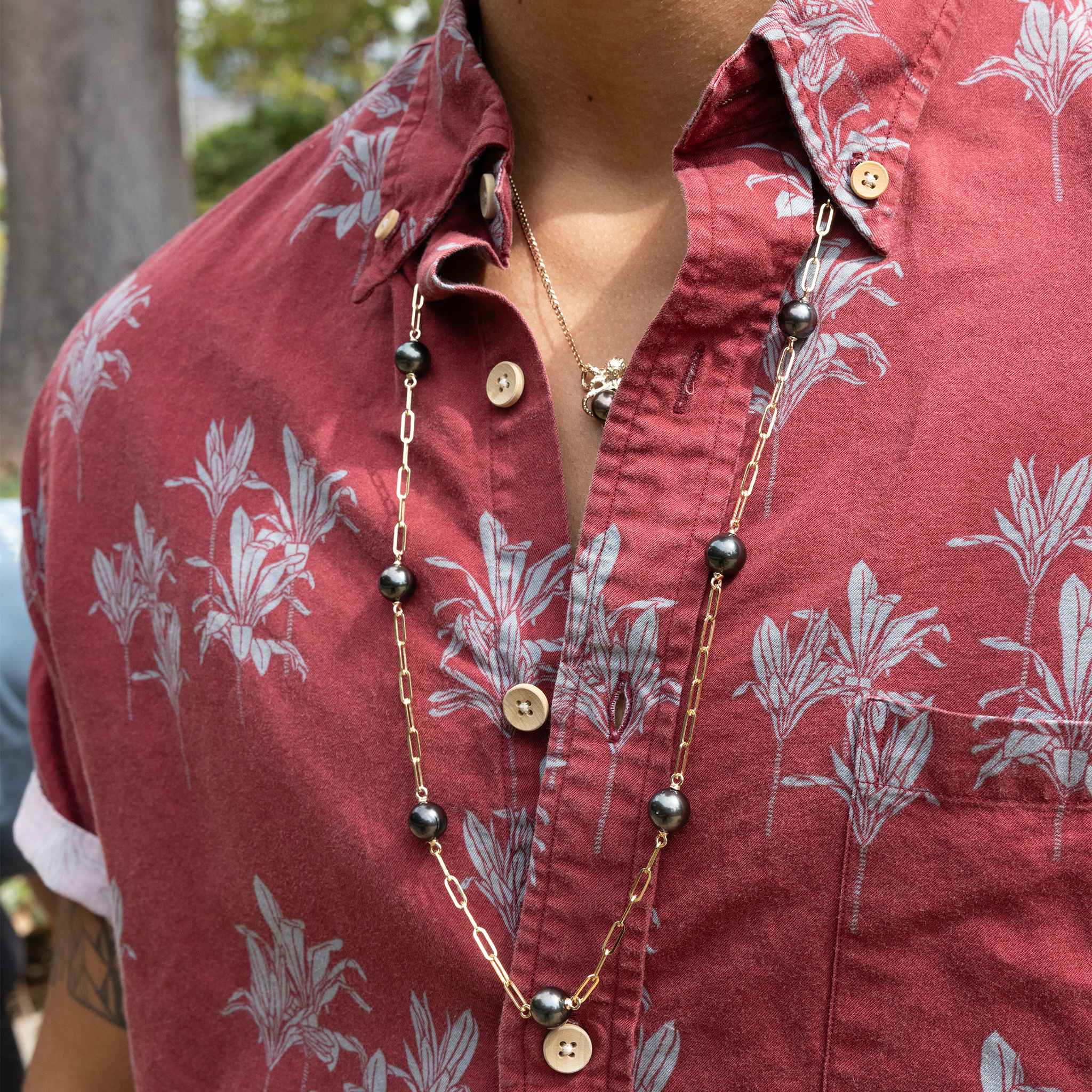 Adjustable 34-35" Tahitian Black Pearl Paperclip Chain Necklace in Gold - 10-11mm