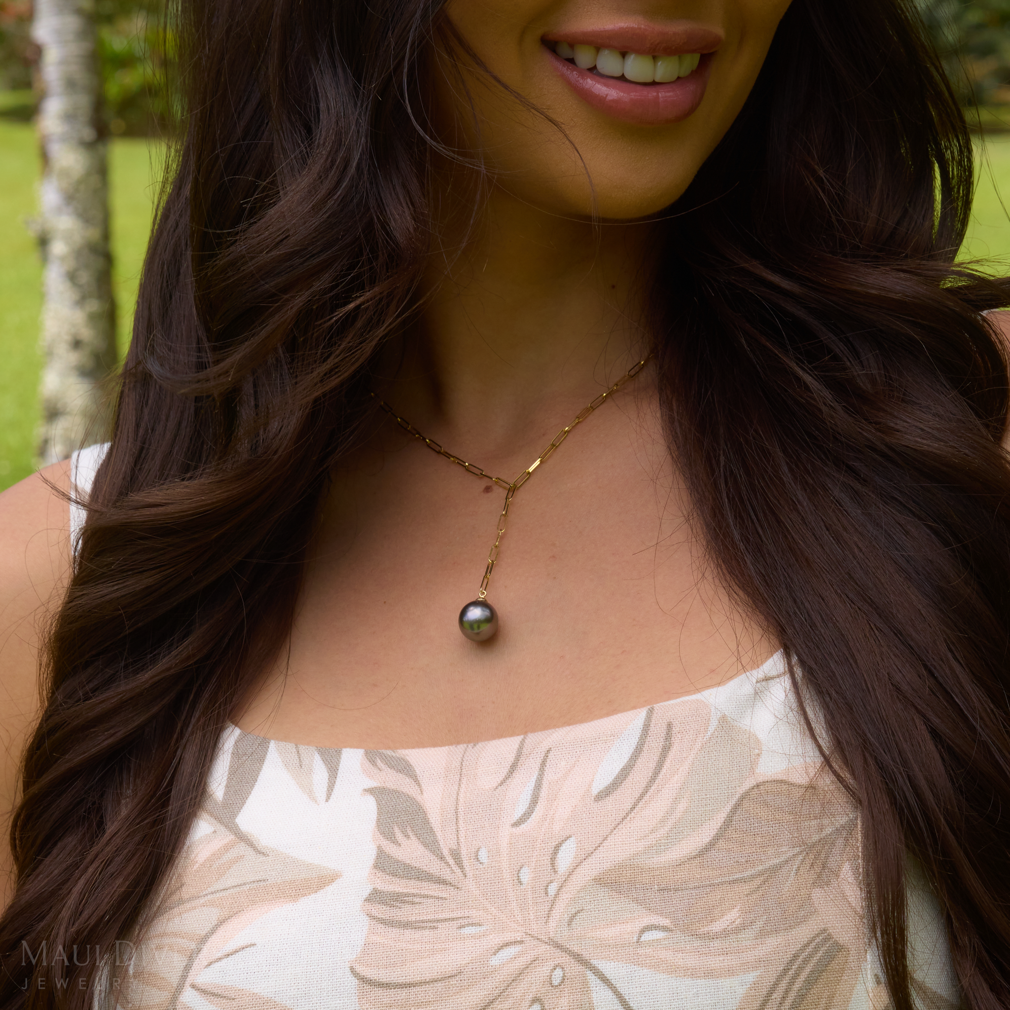 18" Tahitian Black Pearl Y Necklace in Gold - 12-14mm