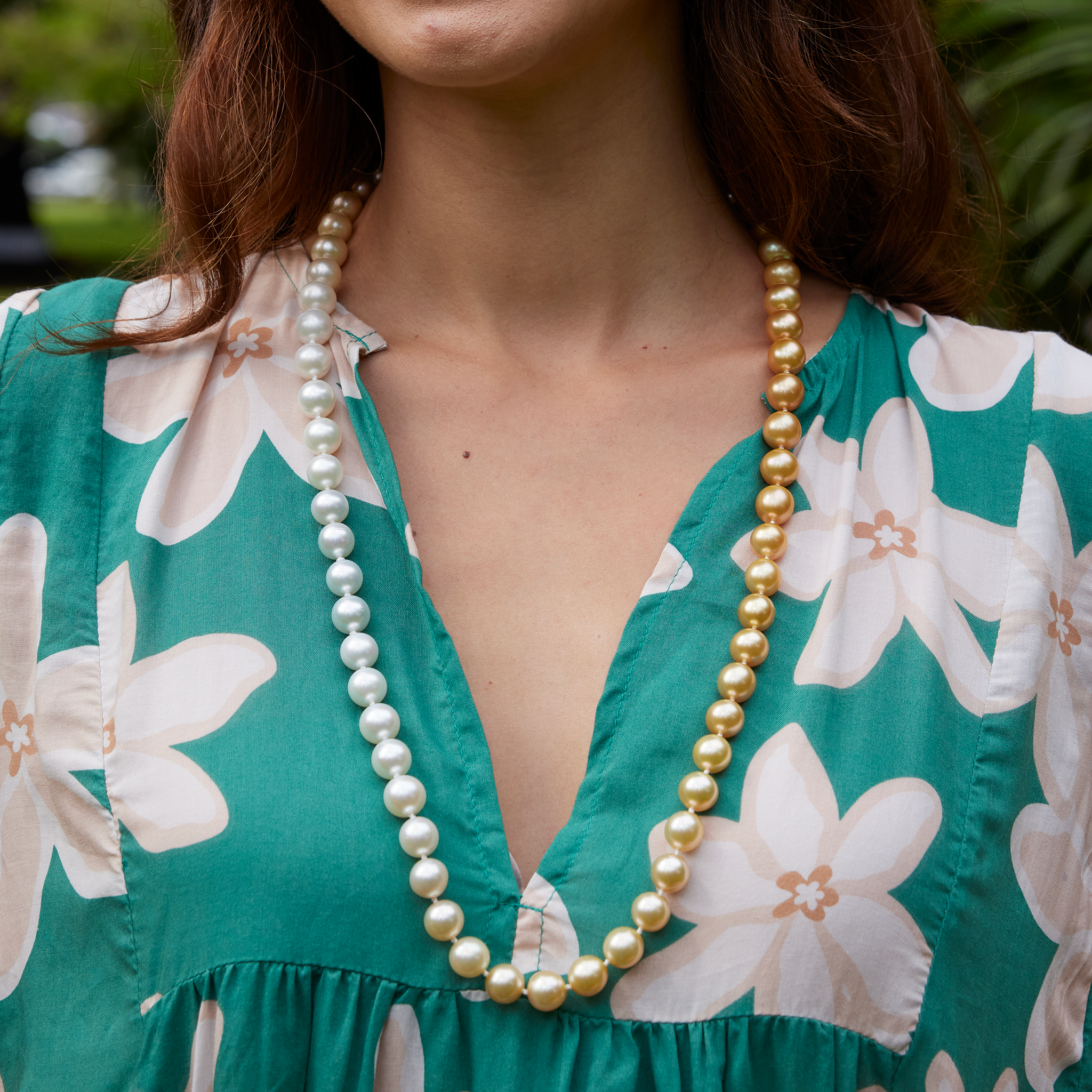 32" South Sea White and South Sea Gold Pearl Strand - 11-12mm