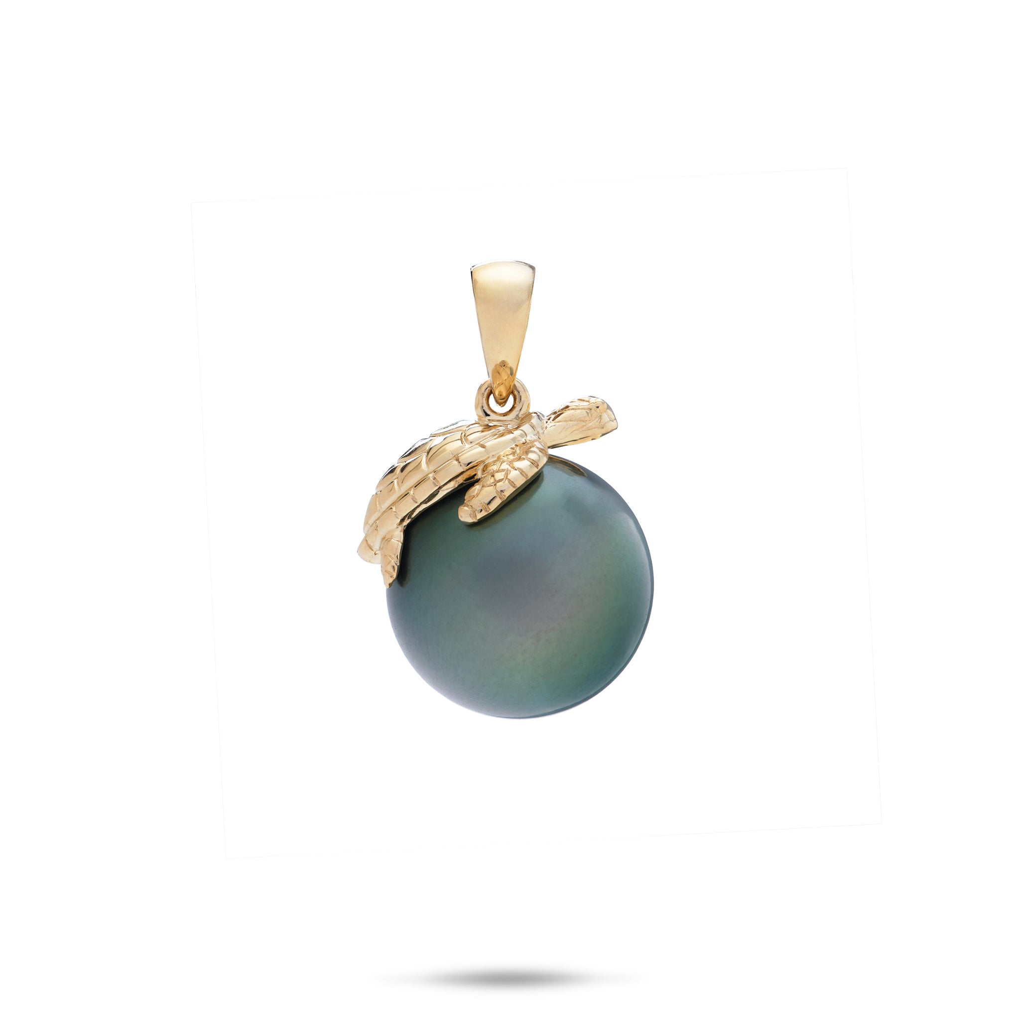 Honu Tahitian Black Pearl Pendant in Gold - 13-14mm