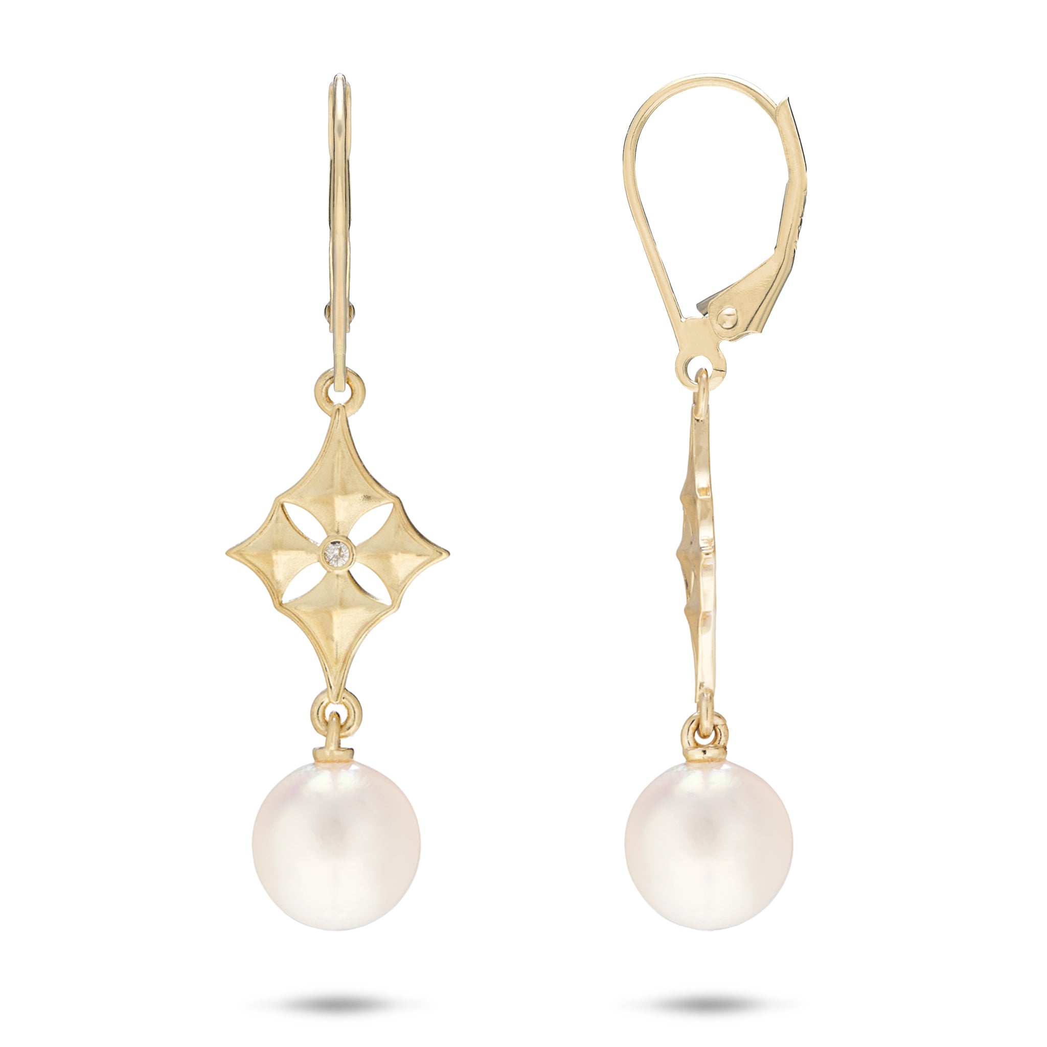Hawaiian Quilted Star Akoya White Pearl Earrings in Gold - 8mm