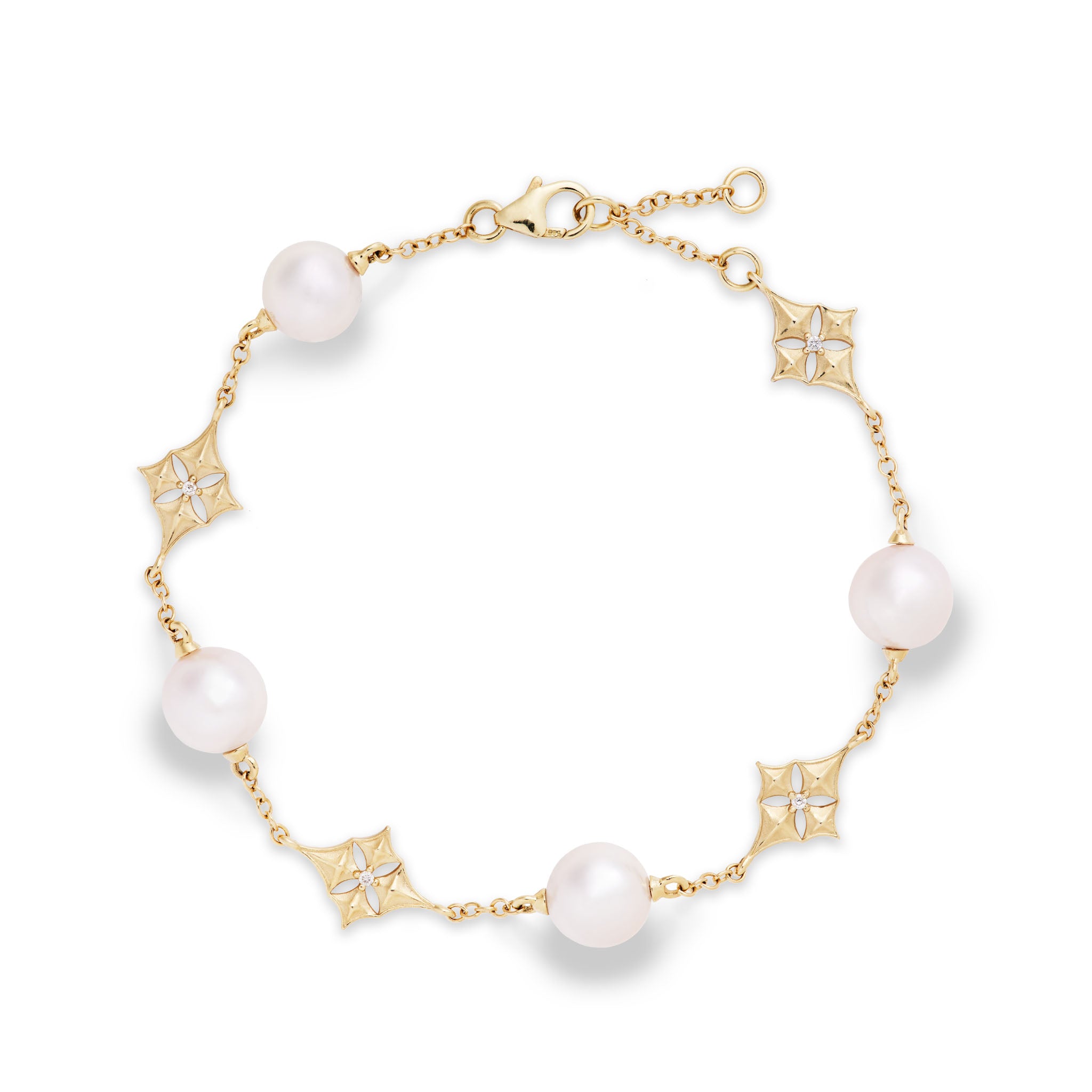 7-8" Hawaiian Quilted Star Akoya White Pearl Bracelet in Gold with Diamonds - 8mm