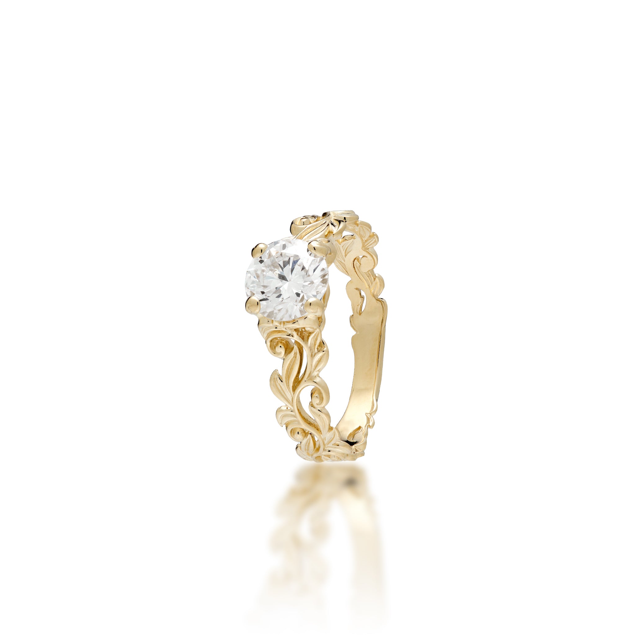 Living Heirloom 1.01 Carat Round Brilliant Lab Grown Diamond Engagement Ring in 14k Yellow Gold on a white background