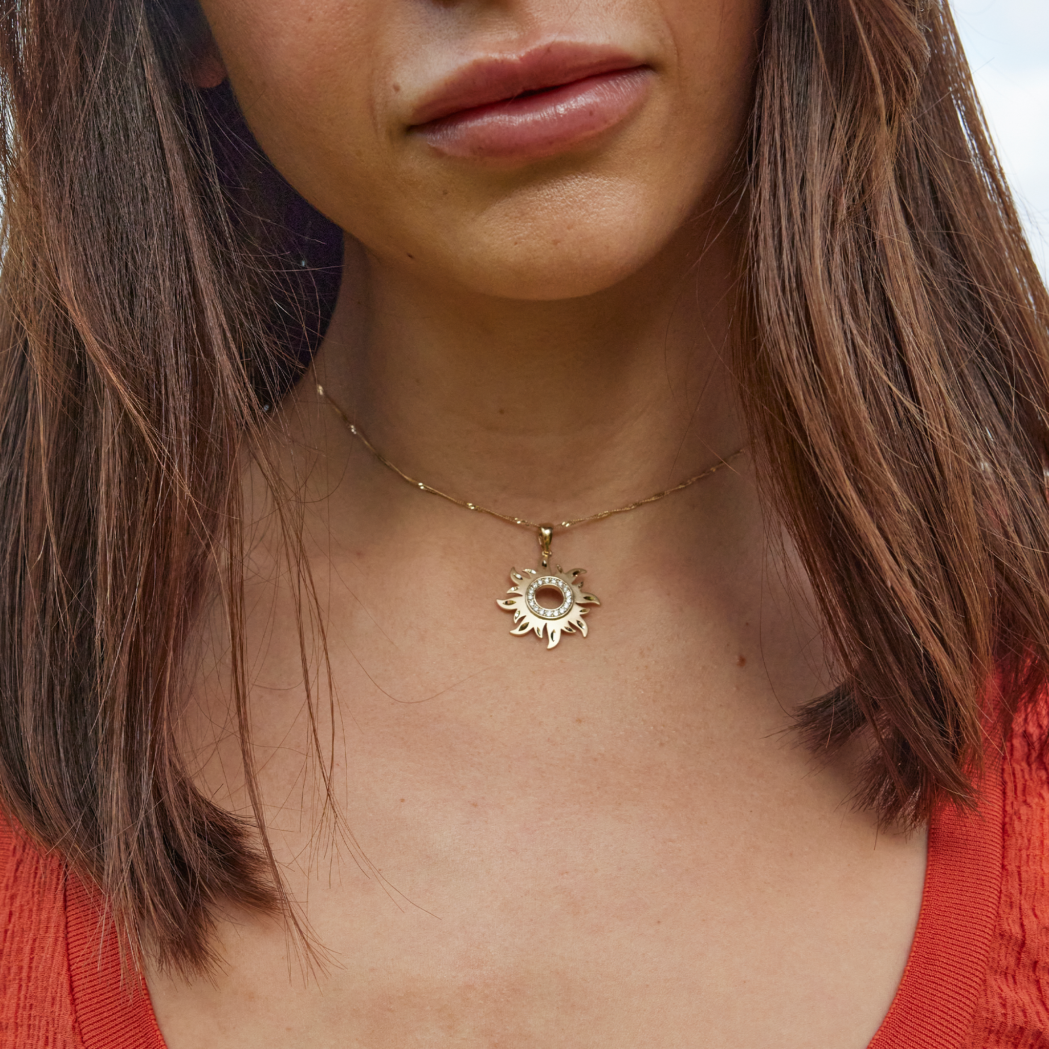 Sun Pendant in Gold with Diamonds - 24mm