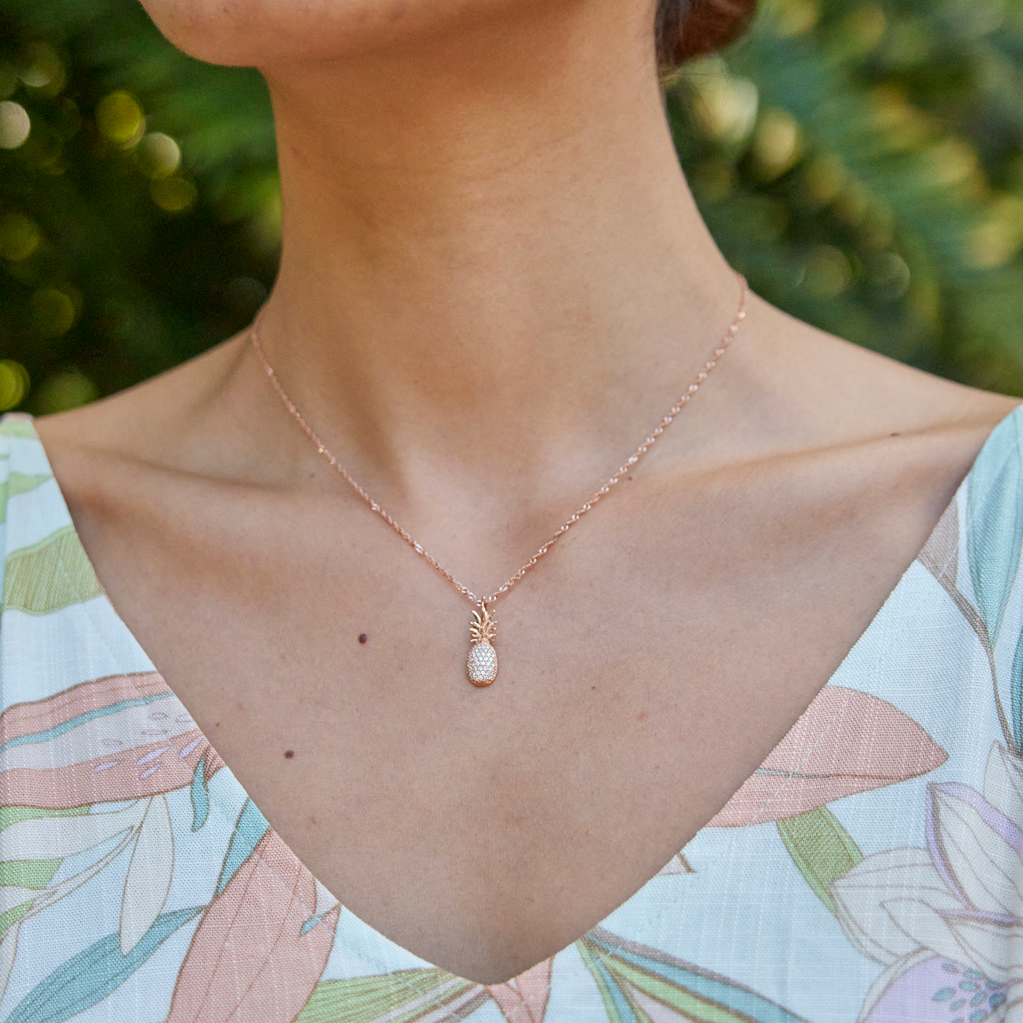 Pineapple Pendant in Rose Gold with Diamonds - 20mm