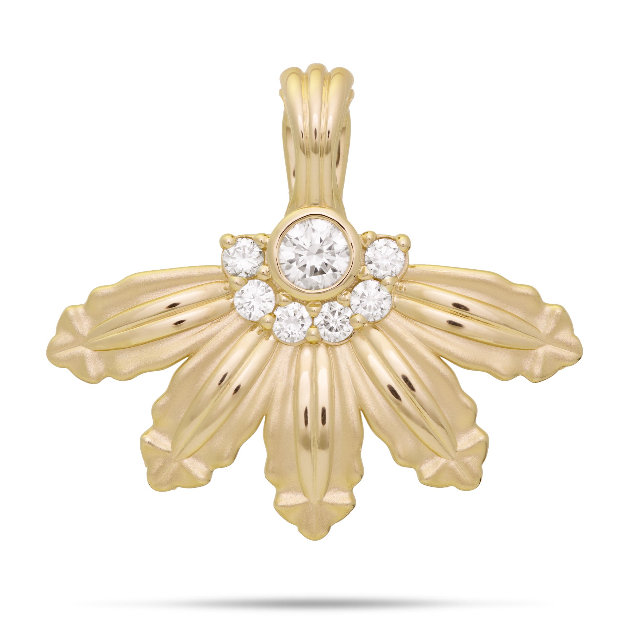 Mountain Naupaka Pendant in Gold with Lab Grown Diamonds - 40mm