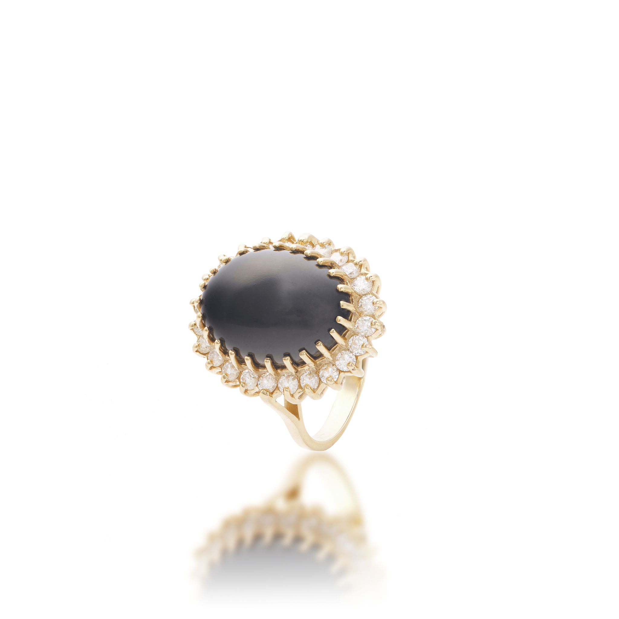 Princess Ka‘iulani Black Coral Ring in Gold with Diamonds - 21.5mm