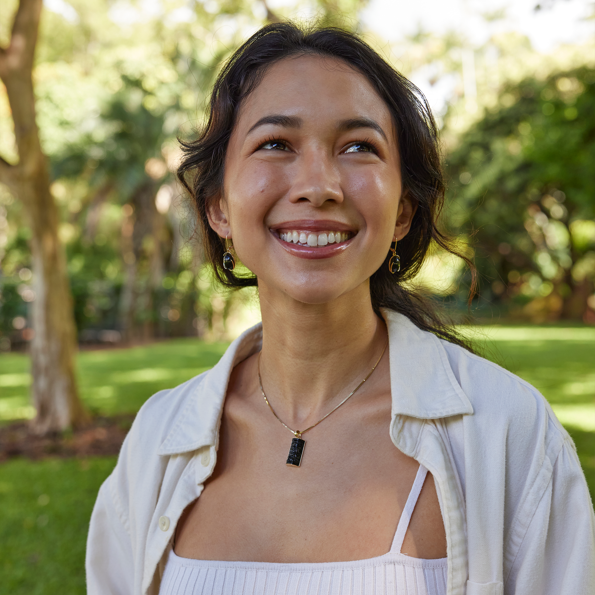 Hawaiian Heirloom Plumeria Black Coral Pendant in Gold - 22mm