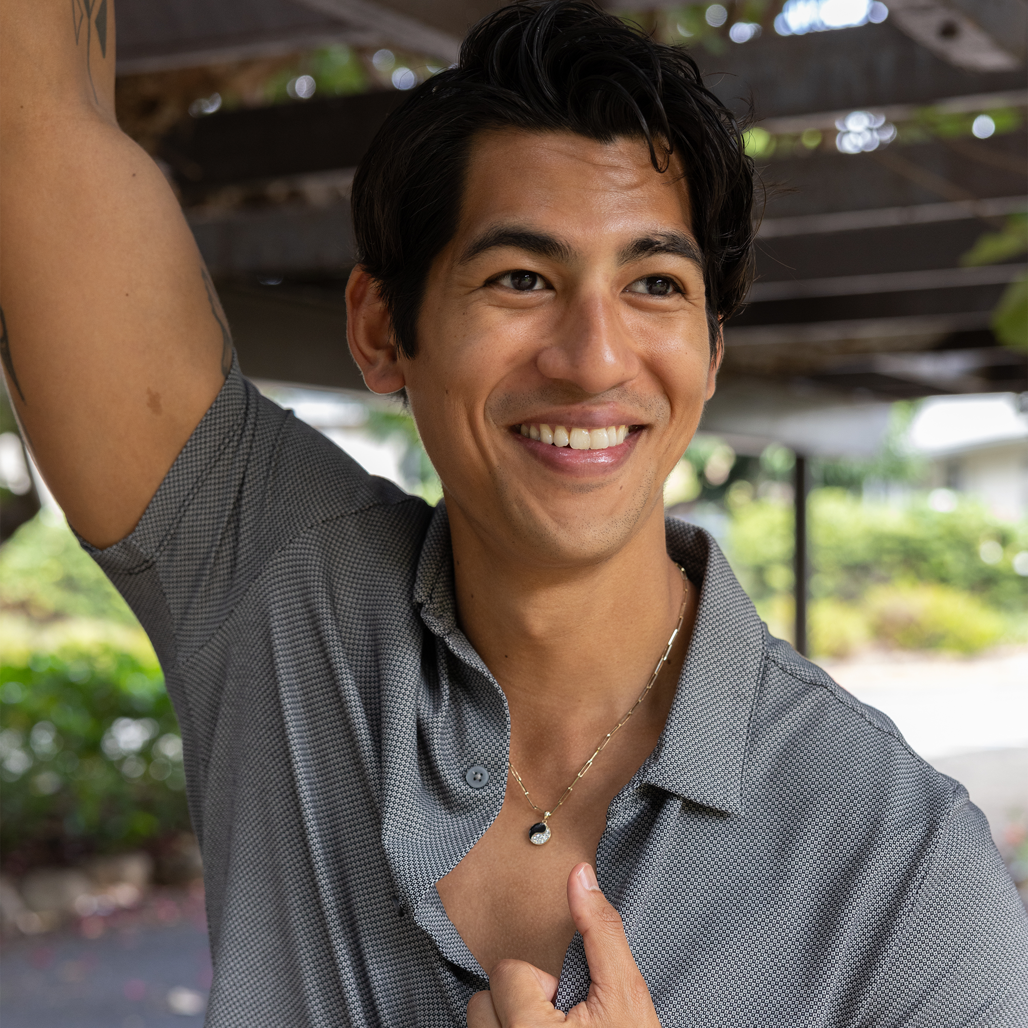 Yin Yang Black Coral Pendant in Gold with Diamonds - 12mm