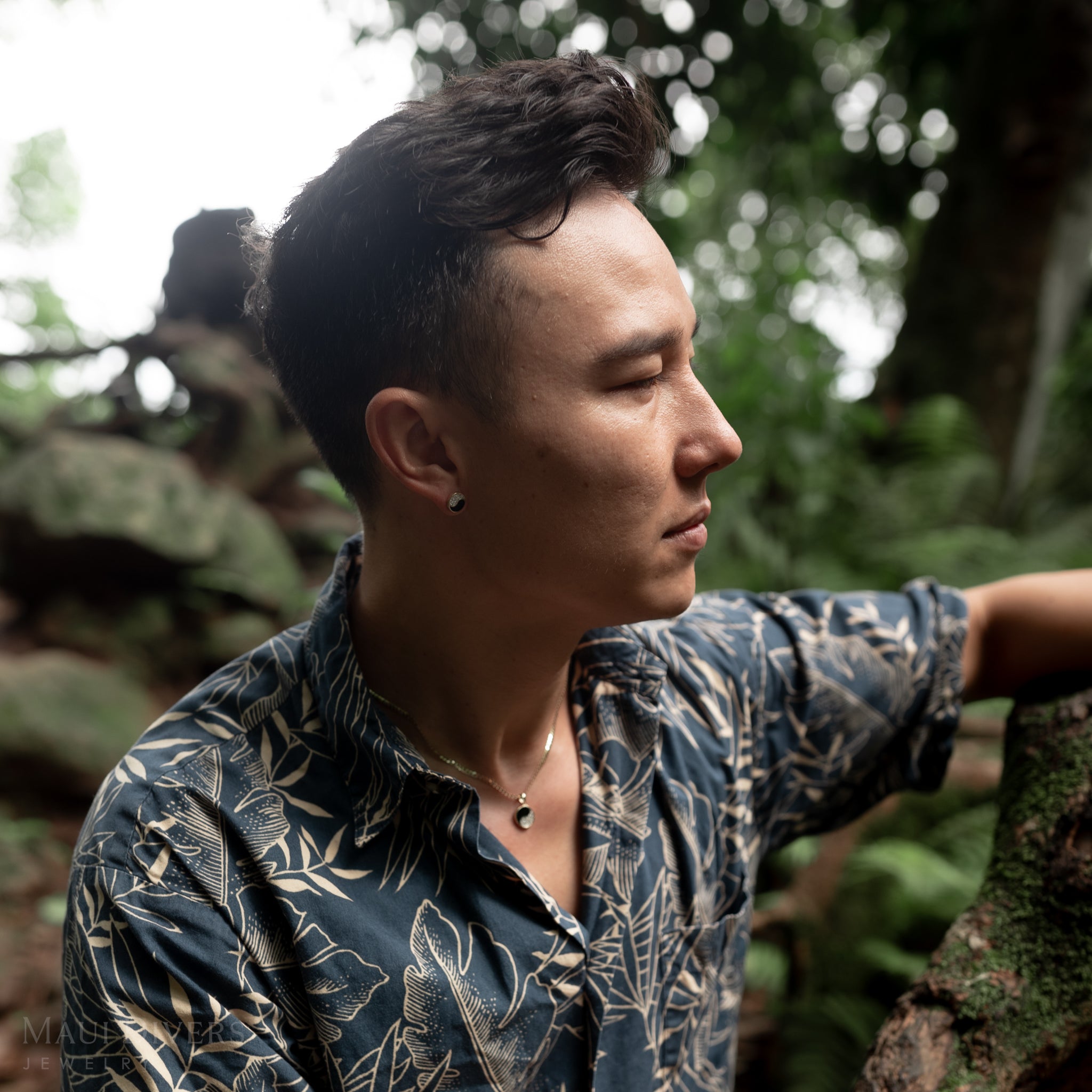 Yin Yang Black Coral Earrings in Gold with Diamonds - 10mm