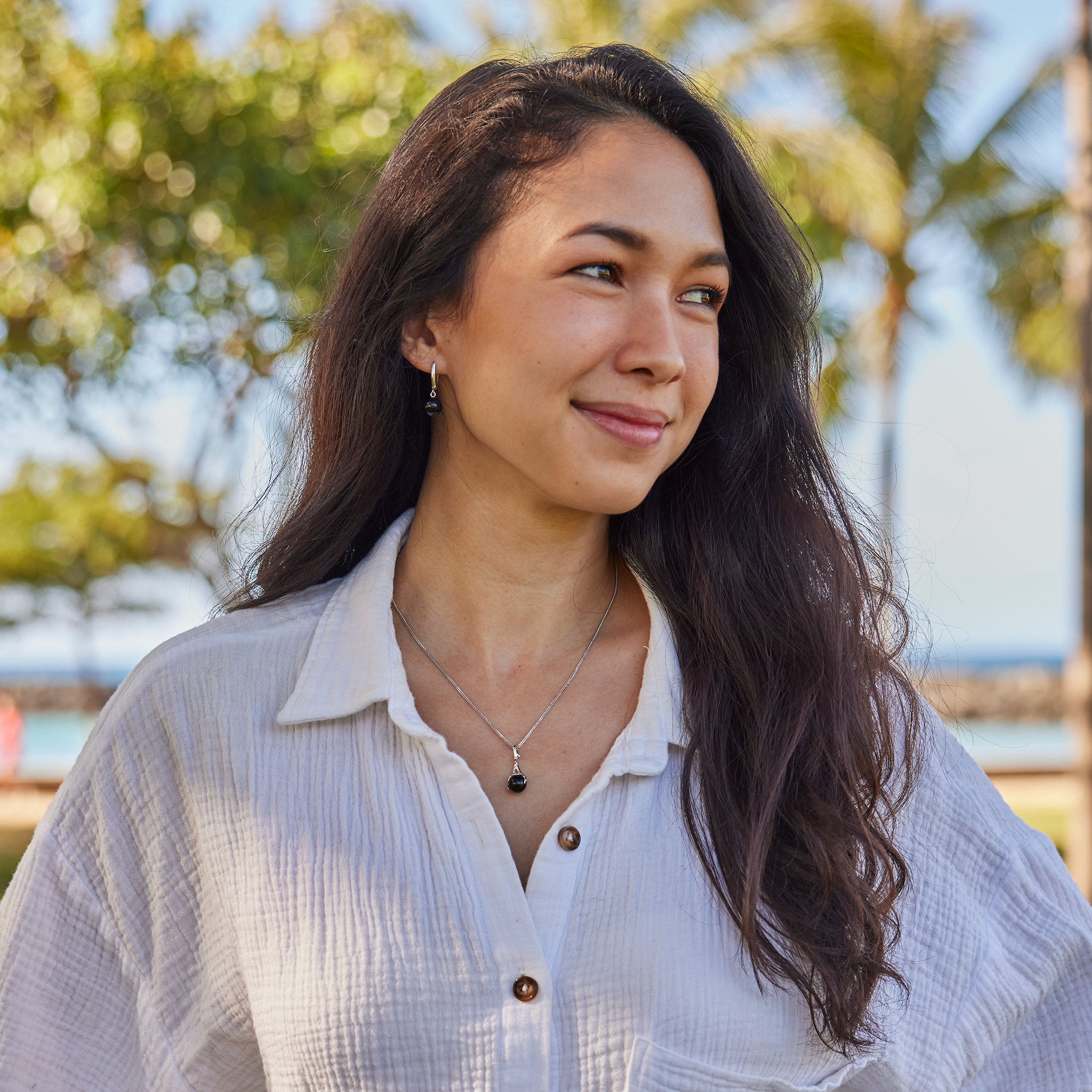 Hawaiian Black Coral Earrings in White Gold - 9-9.9mm
