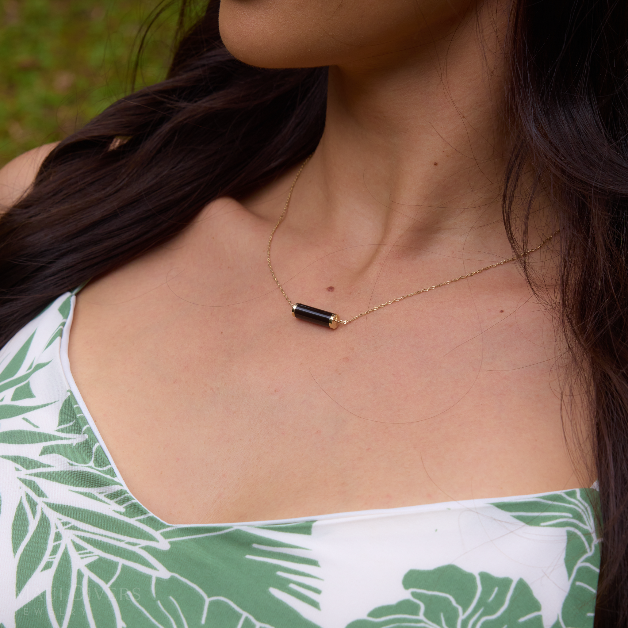 16-18" Adjustable Ocean Chimes Black Coral Necklace in Gold