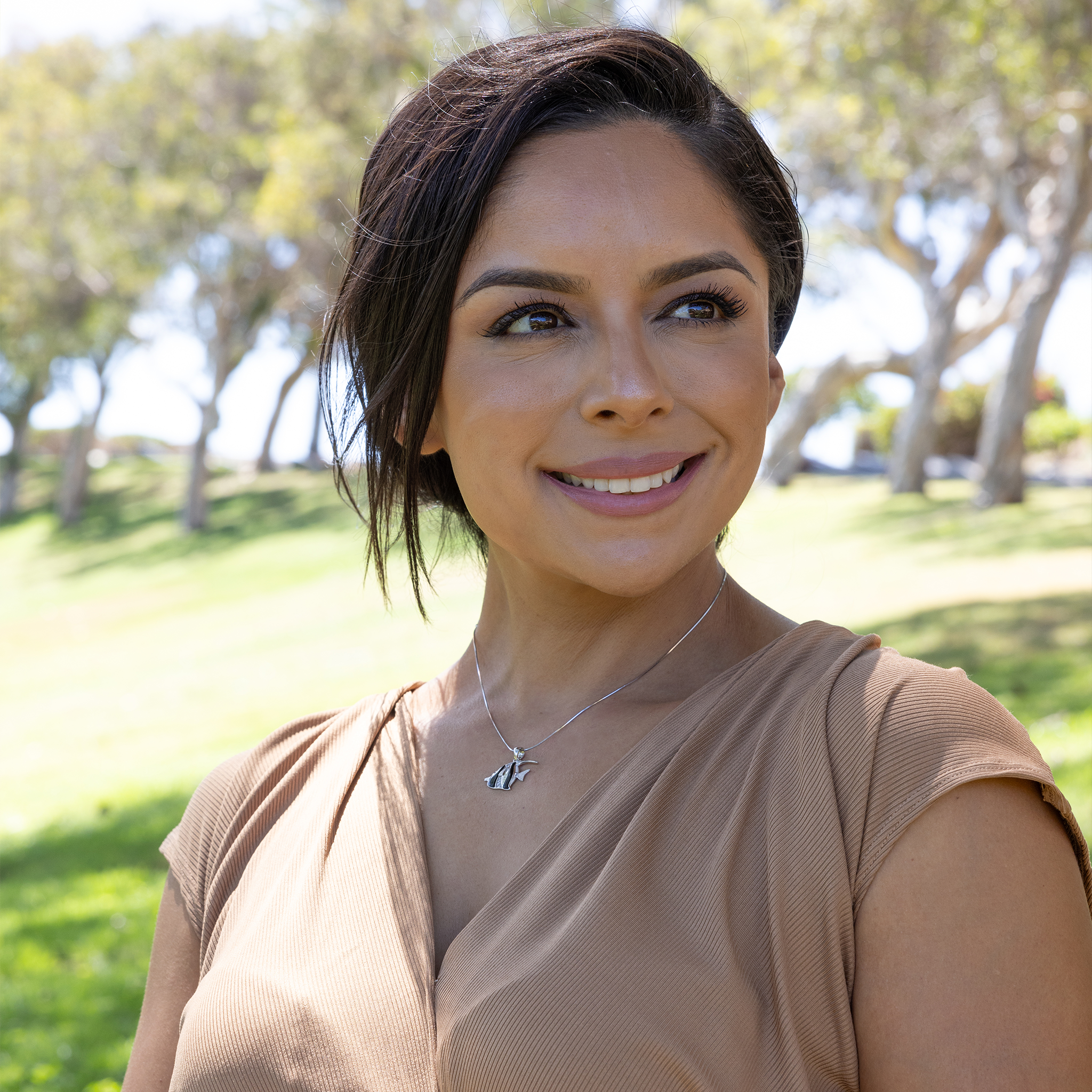 Sealife Angelfish Black Coral Pendant in White Gold with Diamonds - 23mm