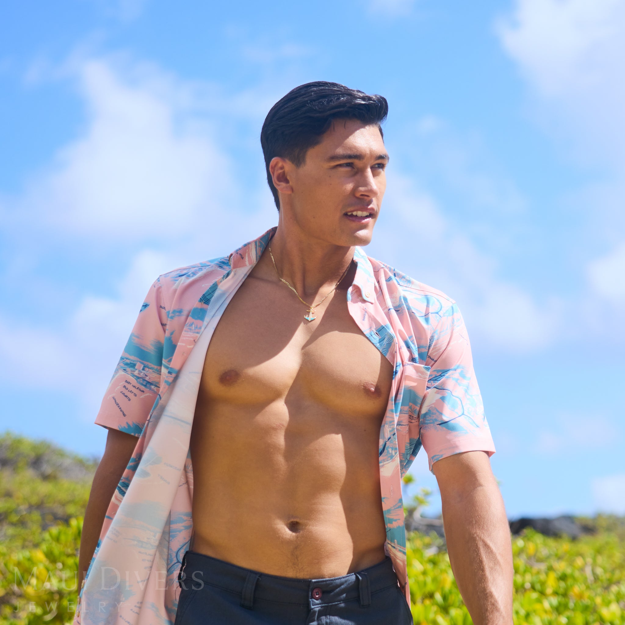 Sealife Anchor Turquoise Pendant in Gold with Diamonds - 28mm