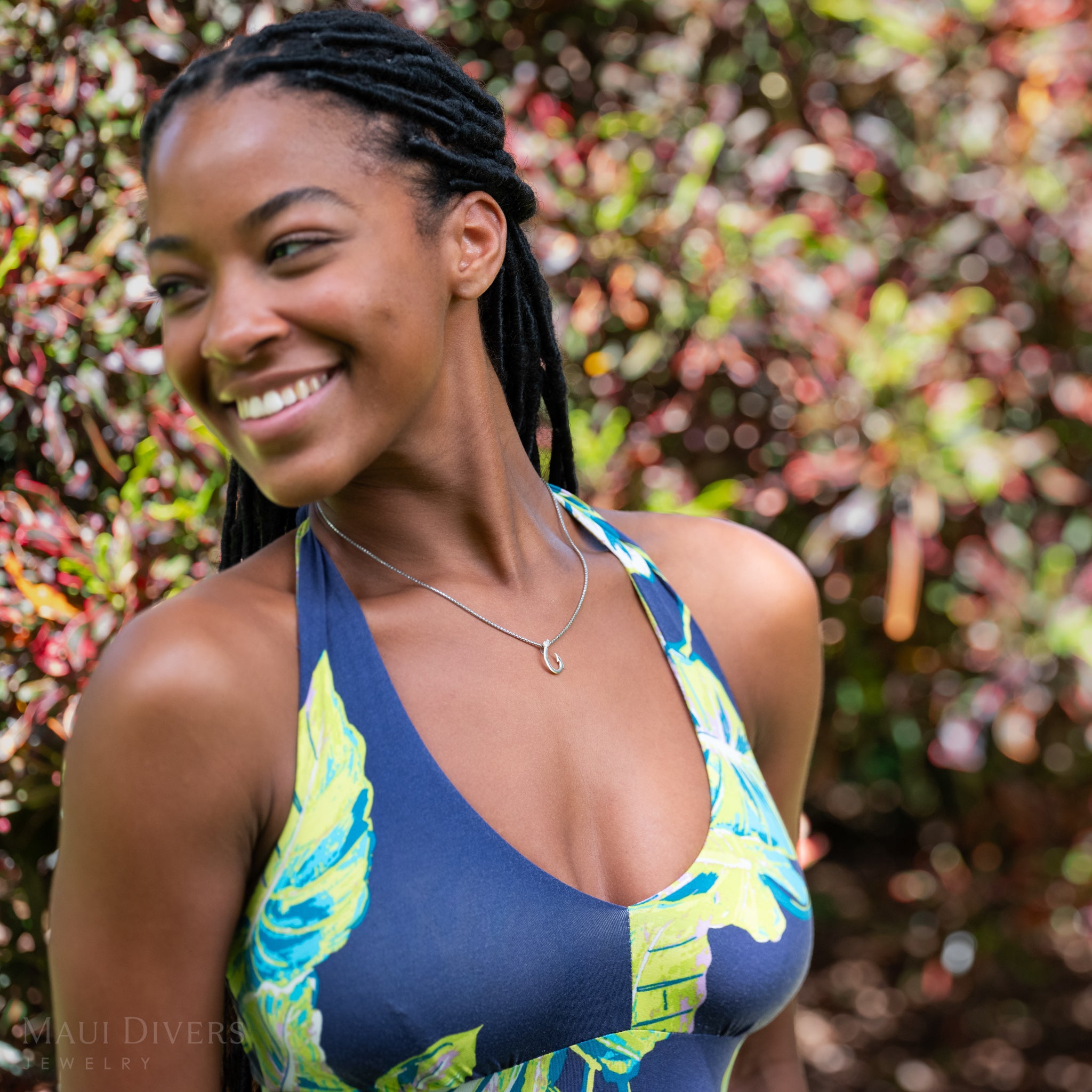 Fish Hook Pendant in Sterling Silver - 18mm