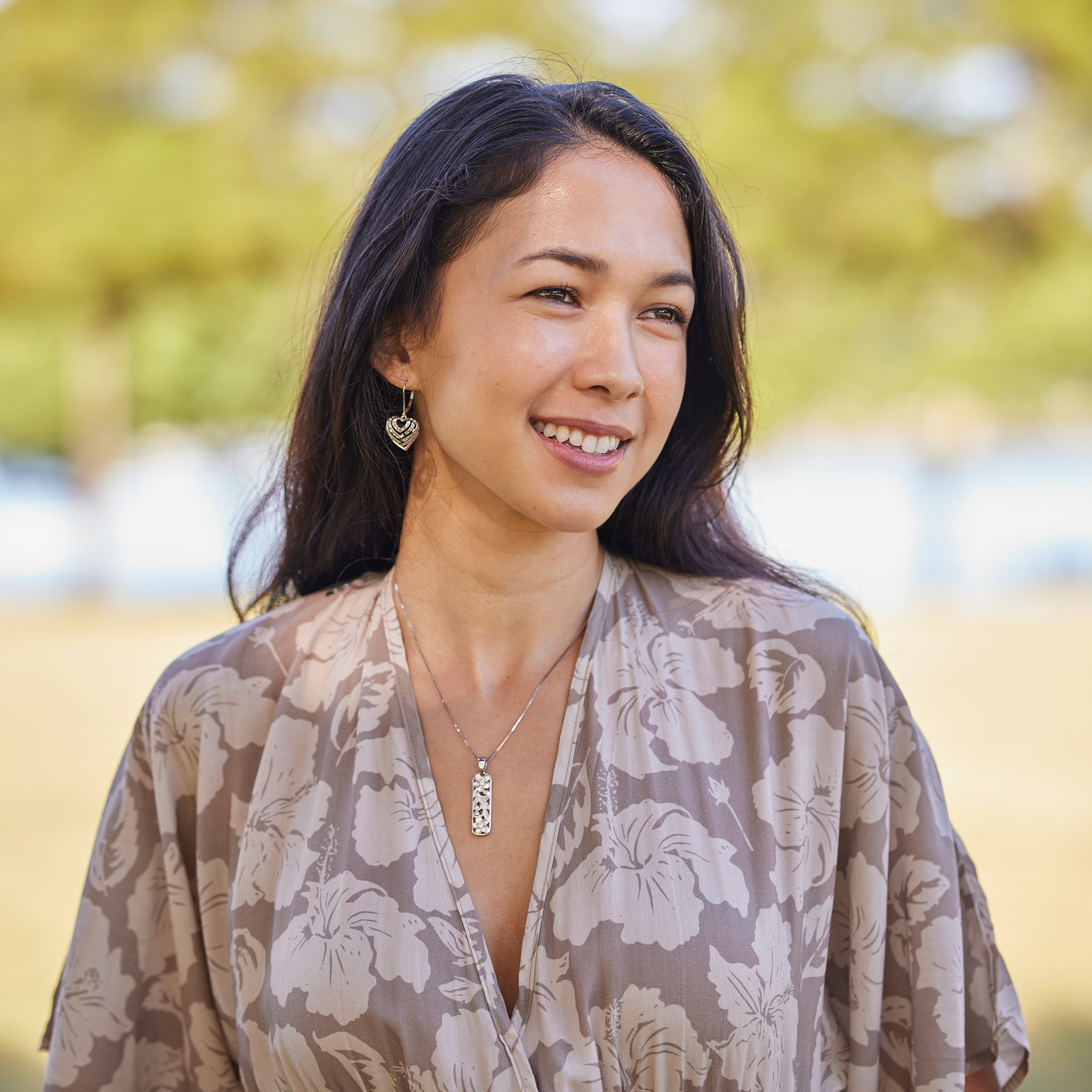 Hawaiian Heirloom Plumeria Pendant in Sterling Silver with White Sapphire - 32mm