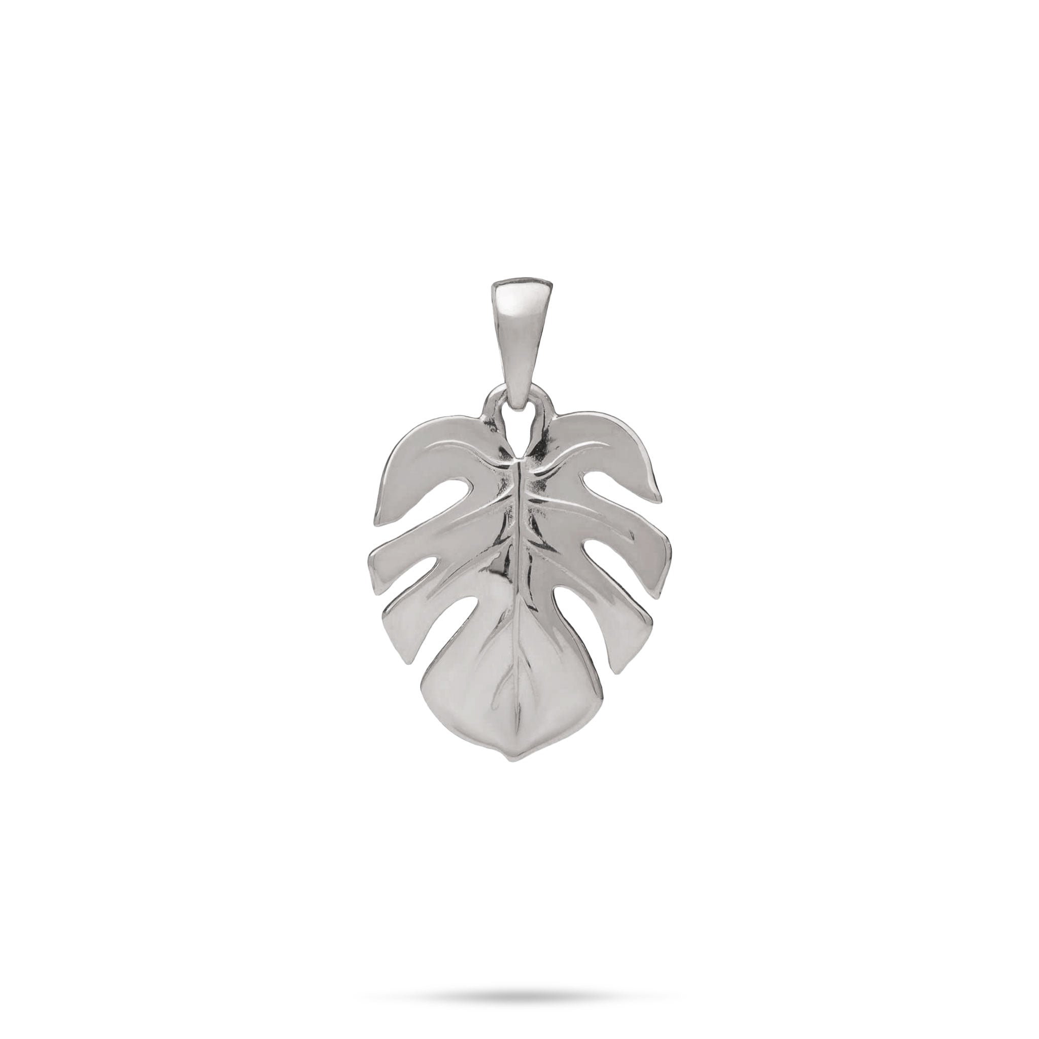 Monstera Pendant in Sterling Silver - 18mm