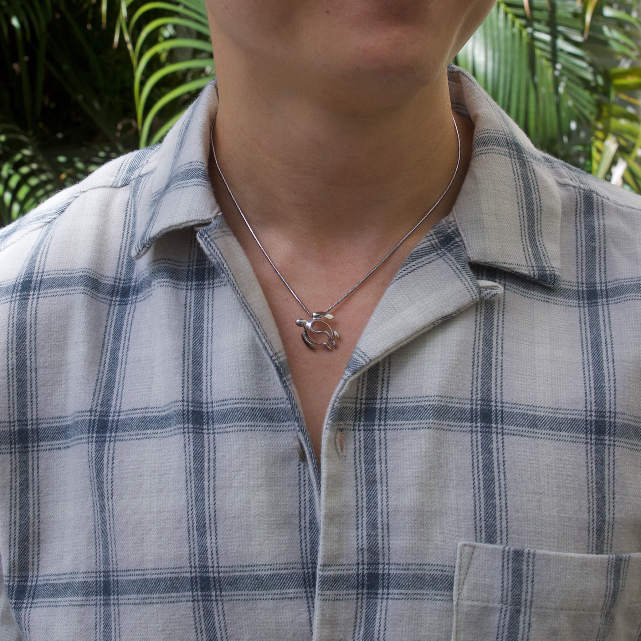 Honu Yin Yang Pendant in Sterling Silver - 21mm