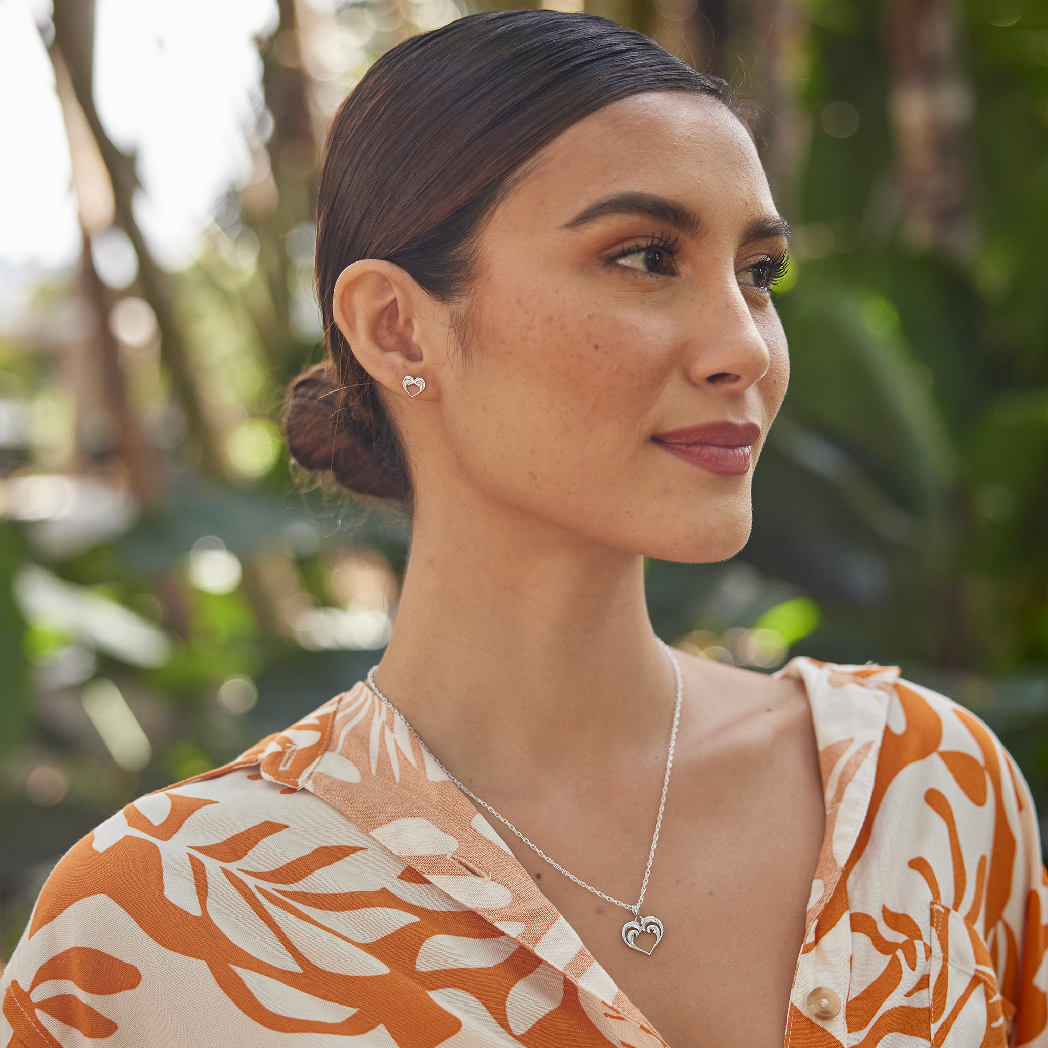 18" Nalu Heart Pendant Necklace in Sterling Silver - 15mm