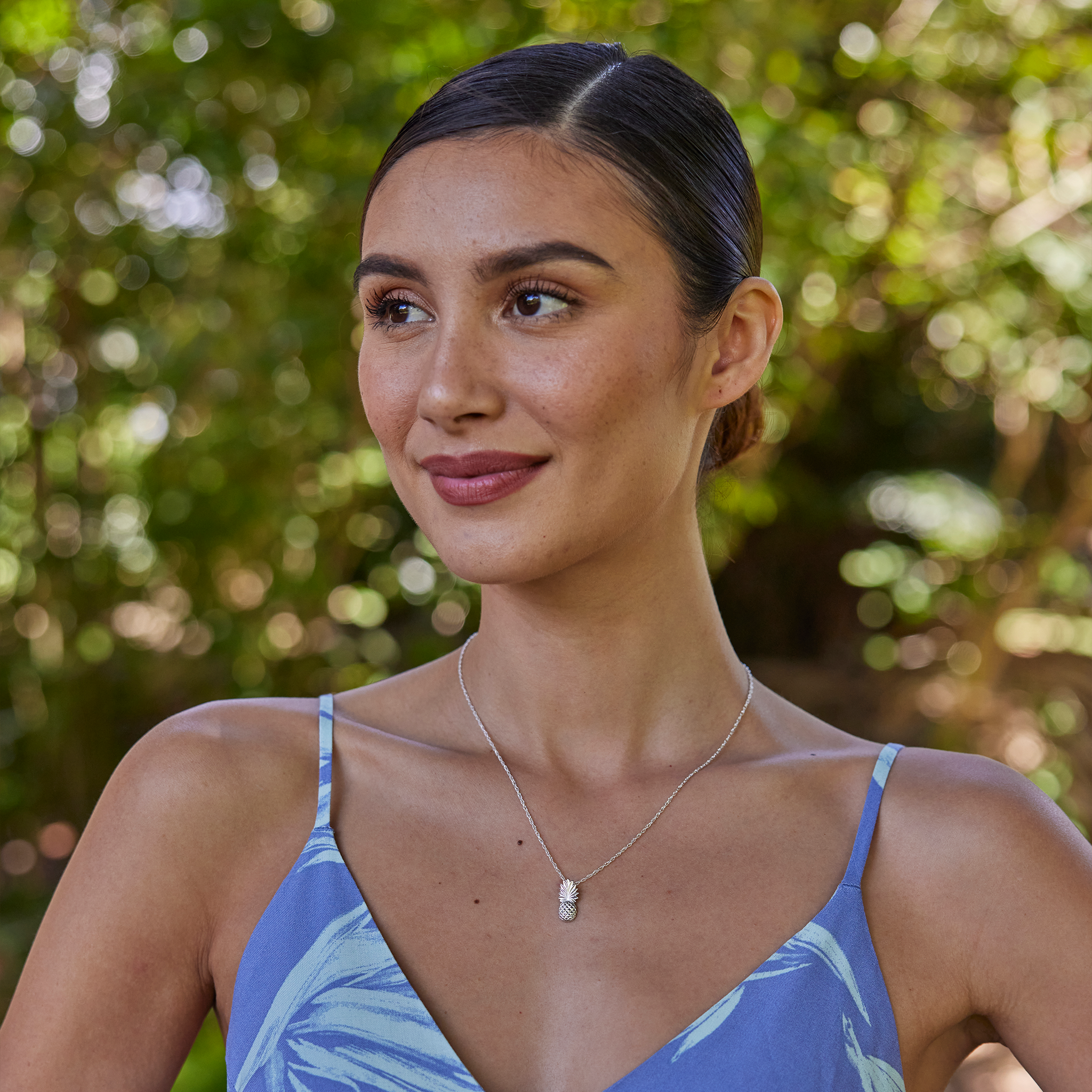 18" Pineapple Pendant Necklace in Sterling Silver - 18mm