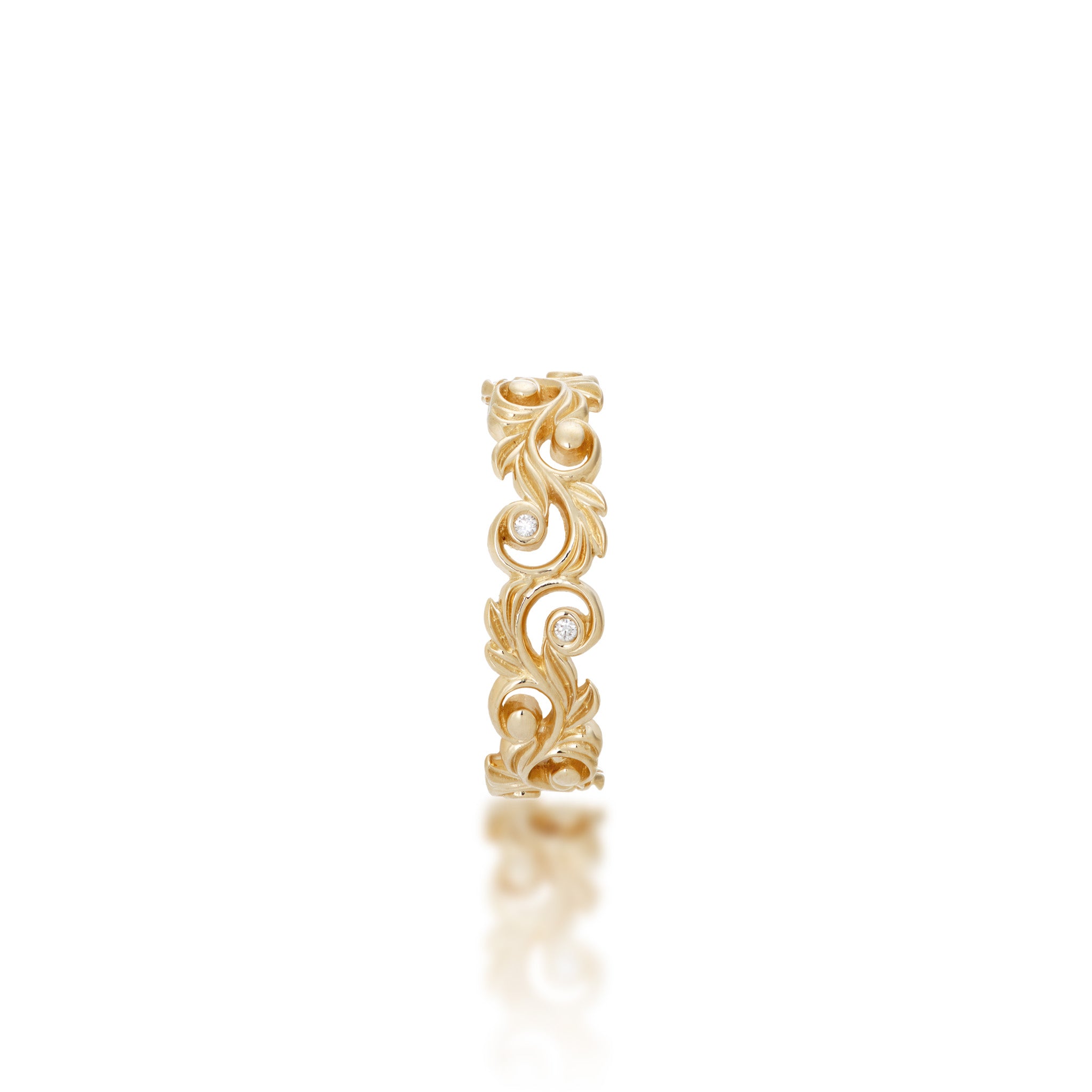 Front view of the 6mm Living Heirloom Ring in 14k Yellow Gold with Diamonds