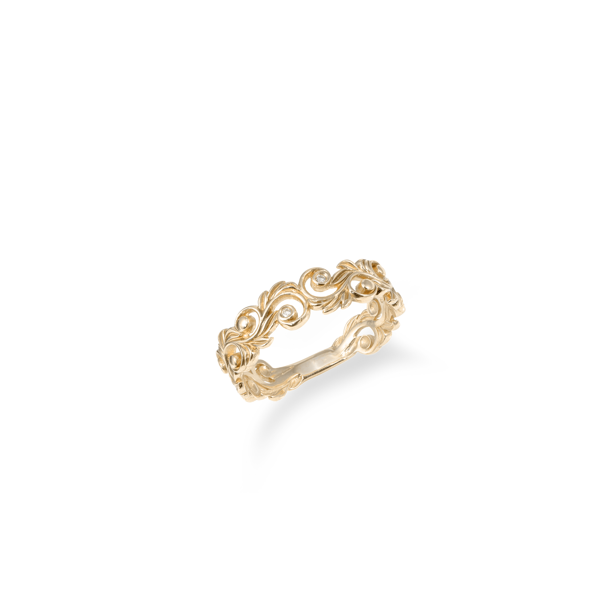 Living Heirloom Ring in Gold with Diamonds - 6mm