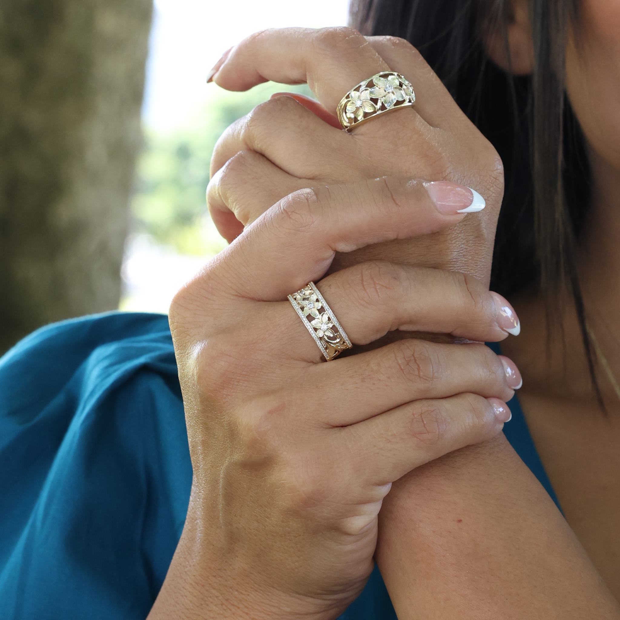 Hawaiian Heirloom Plumeria Ring in Gold with Diamonds - 8mm