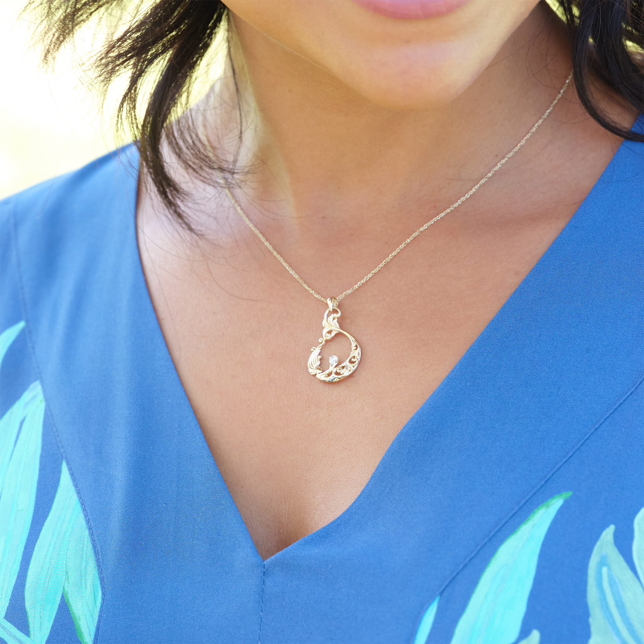 Living Heirloom Mermaid Pendant in Gold with Diamond - 27mm
