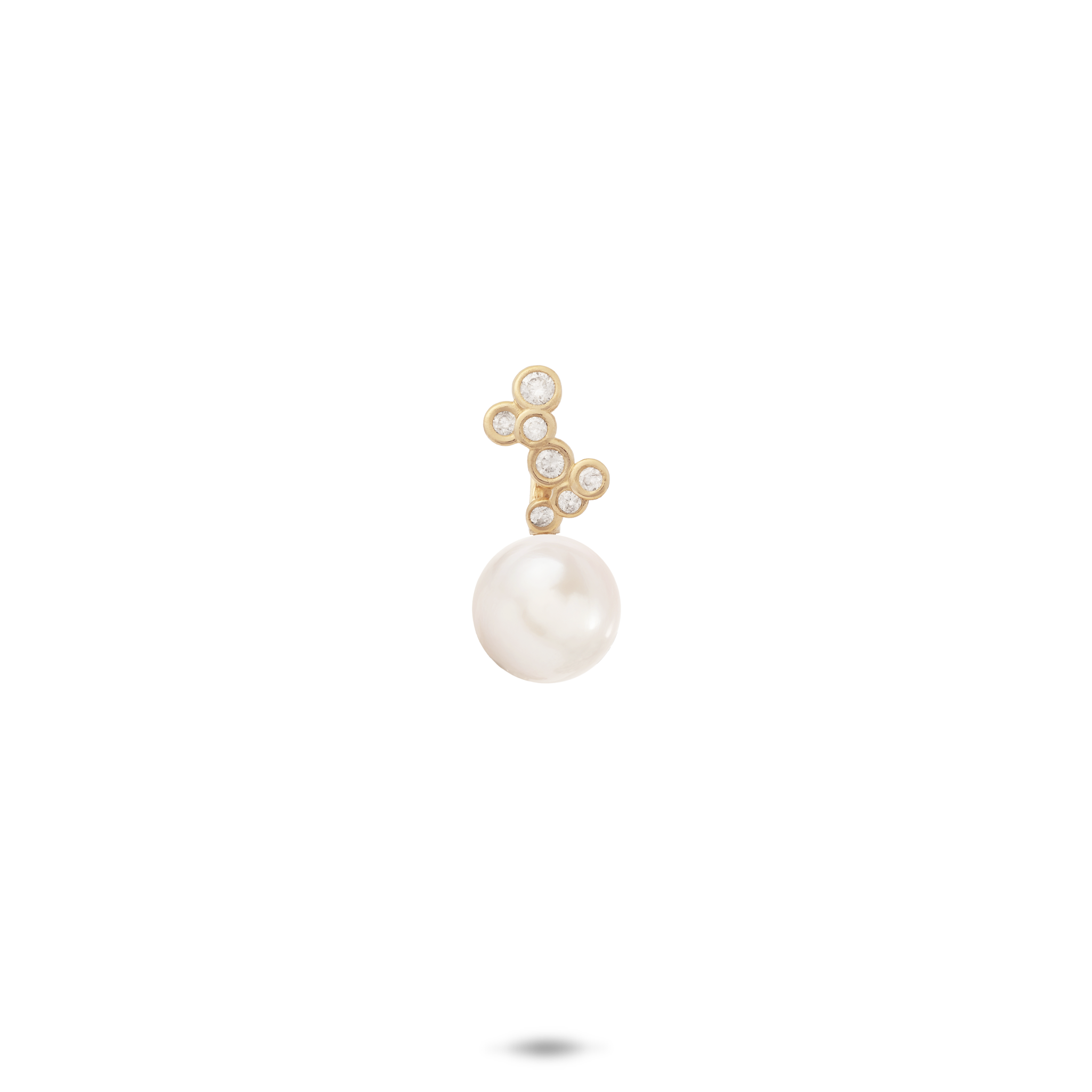 Pick A Pearl Bubbles Pendant in Gold with Diamonds - 8mm