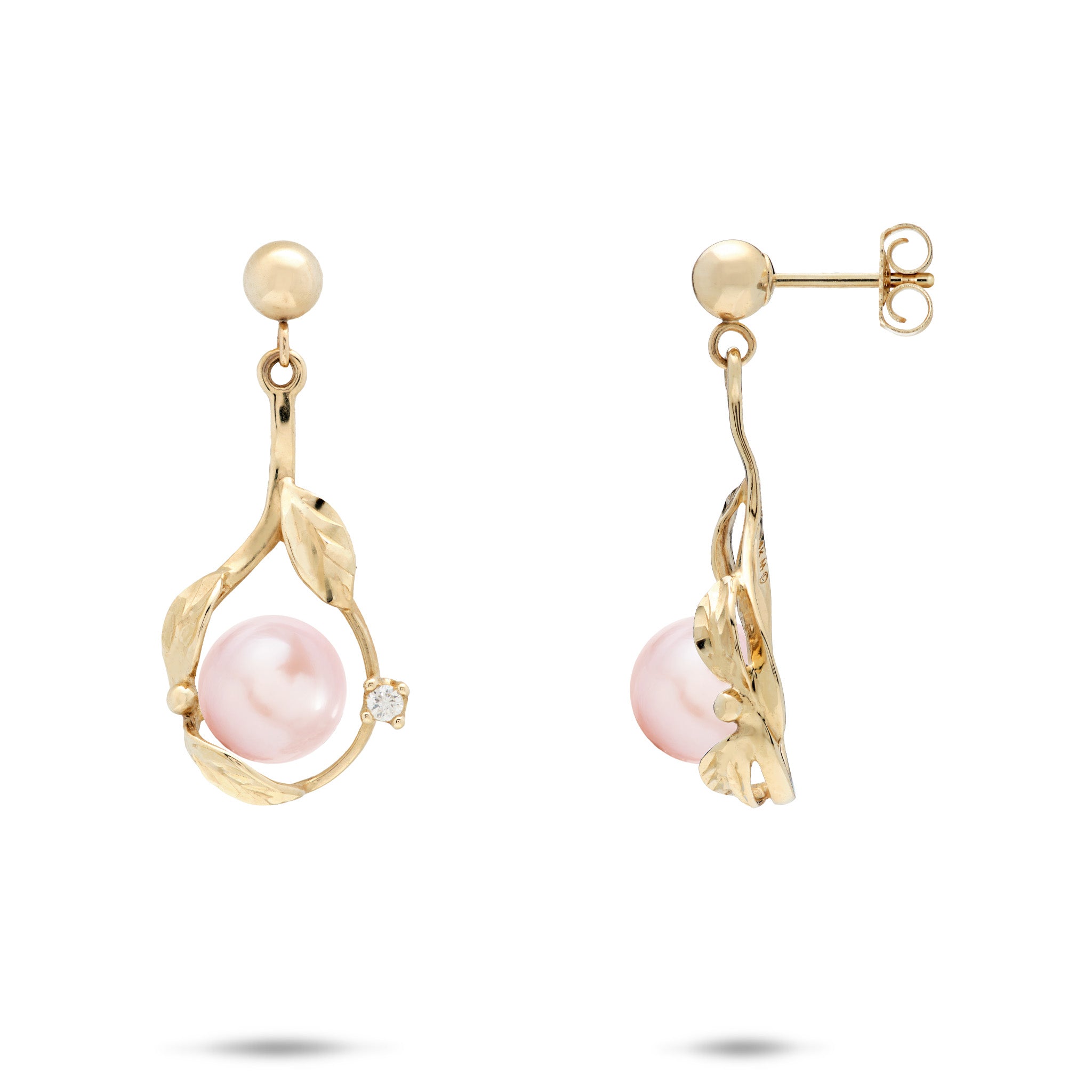 Diamond-cut Maile Leaf
Teardrop Ball Post Earrings in 14k Yellow Gold with Diamond Accents and Pink Freshwater Pearls on a white background