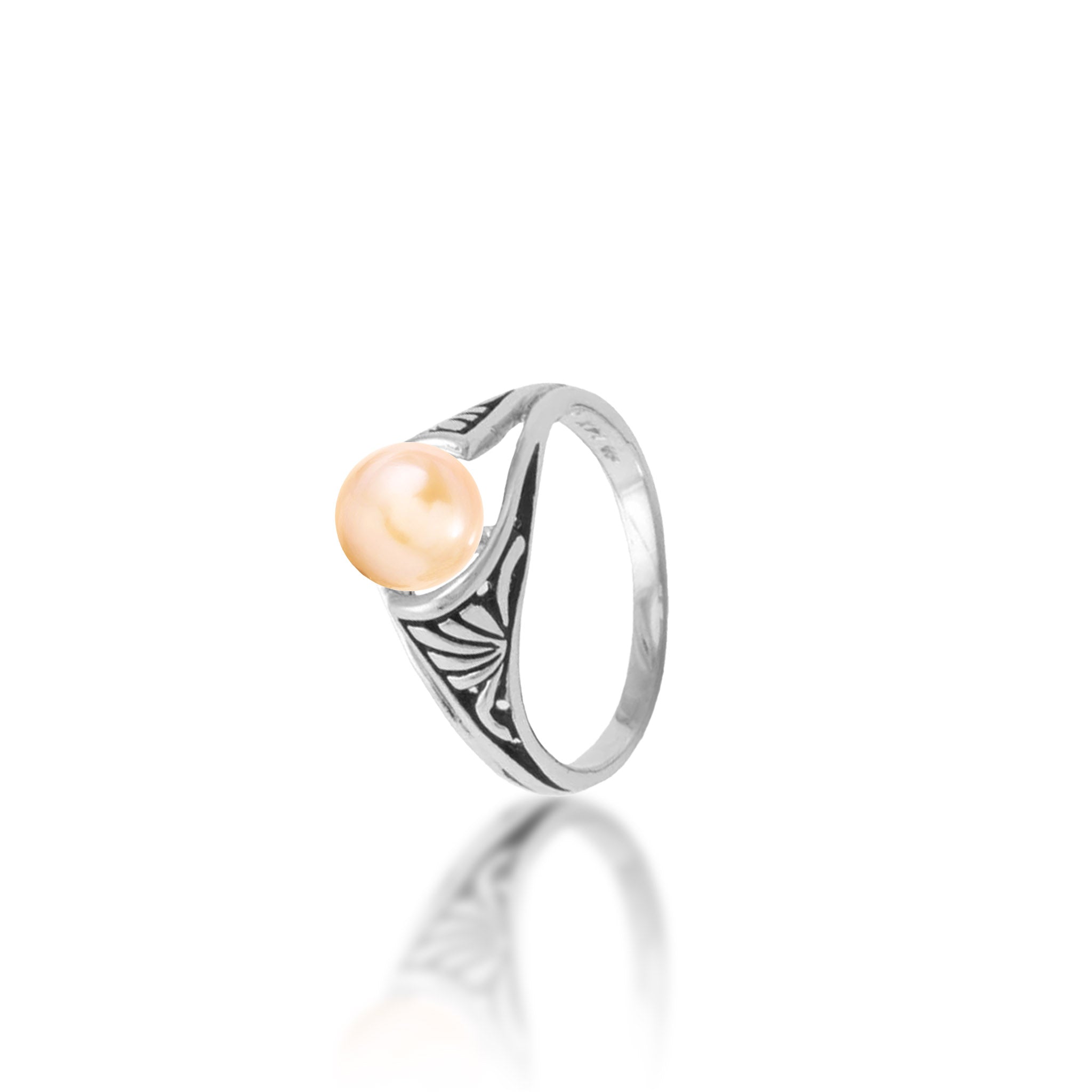 Pick A Pearl Enamel Ring in White Gold