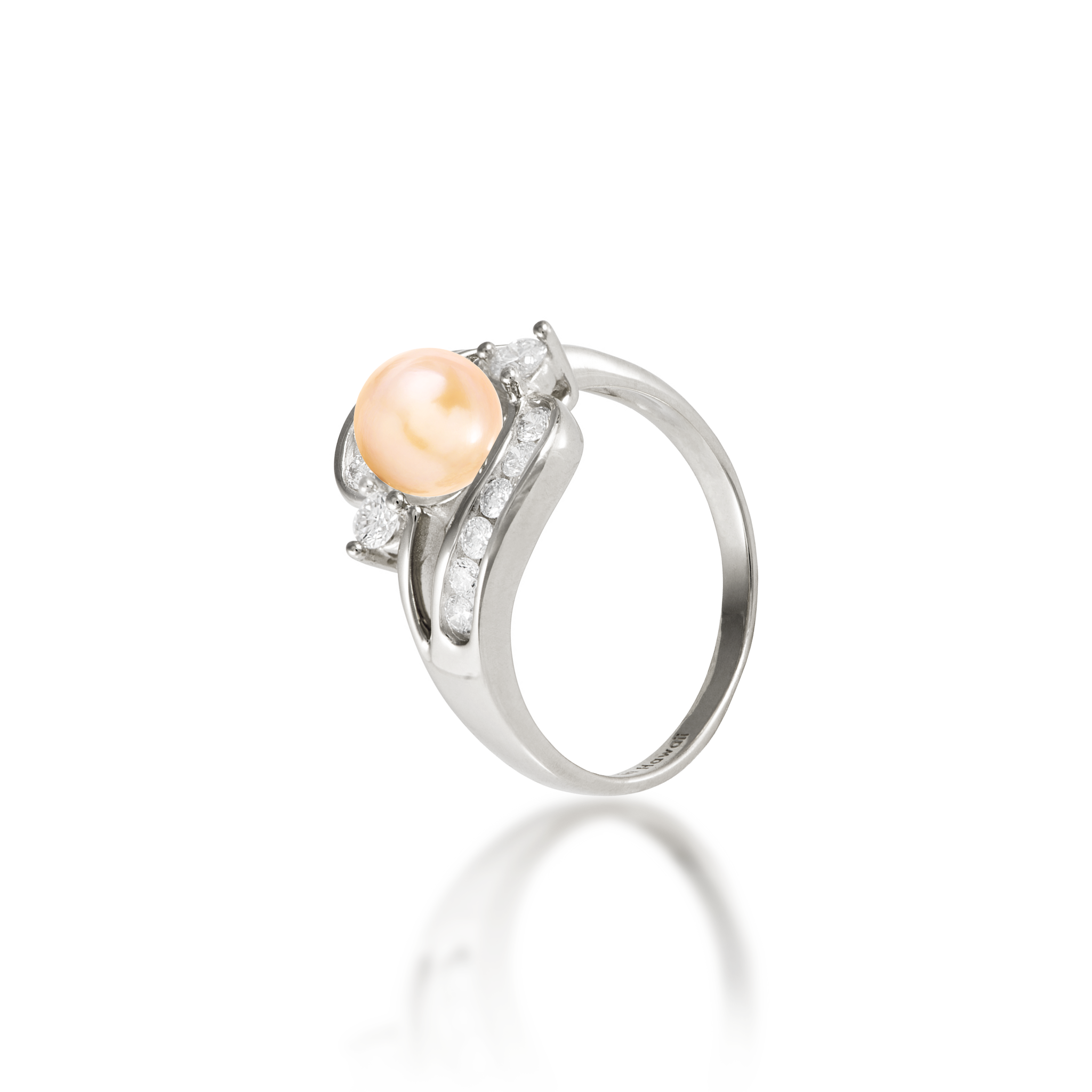 Pick A Pearl Ring in White Gold with Diamonds