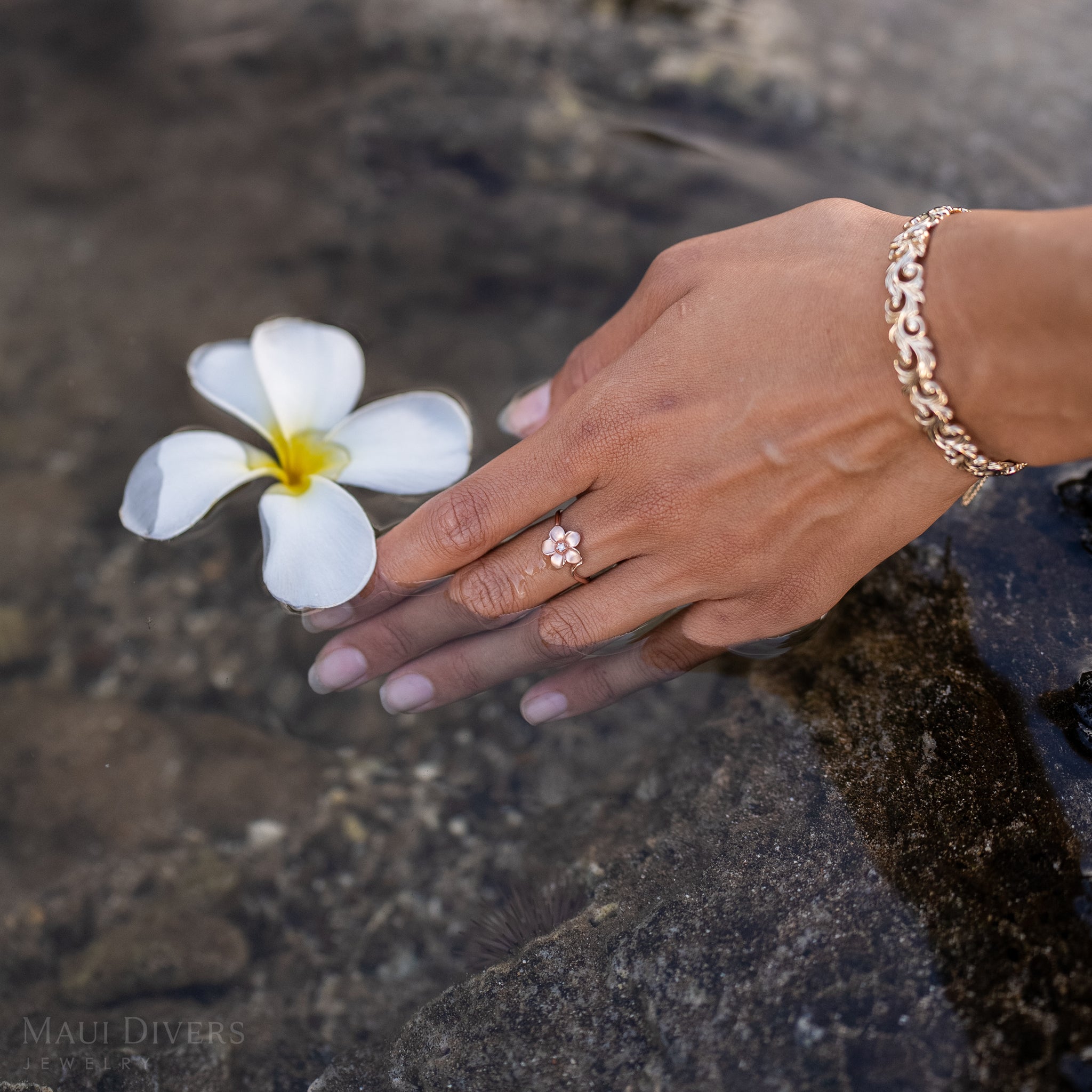 Plumeria Ring in Rose Gold with Diamond - 11mm