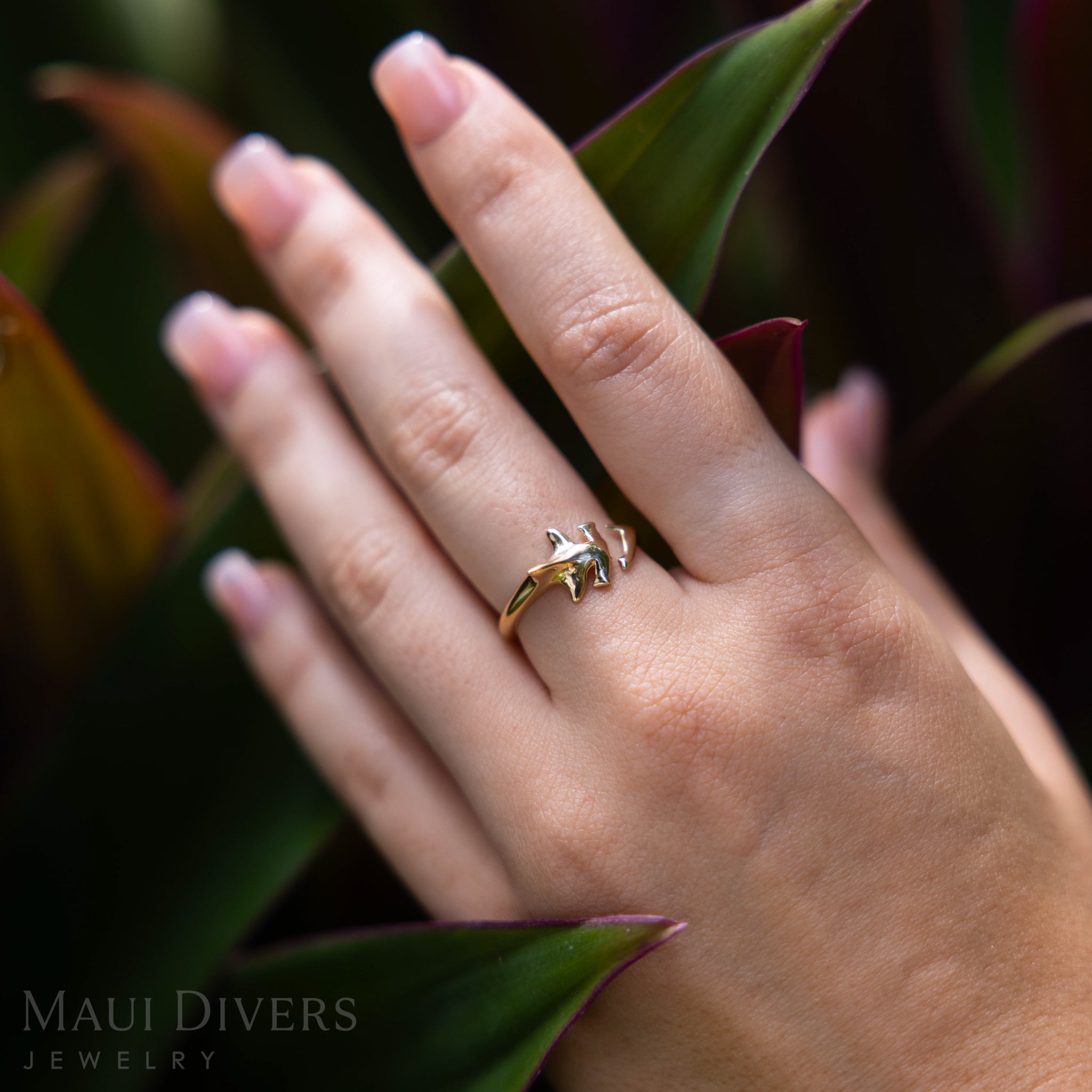 Hammerhead Shark Ring in Gold