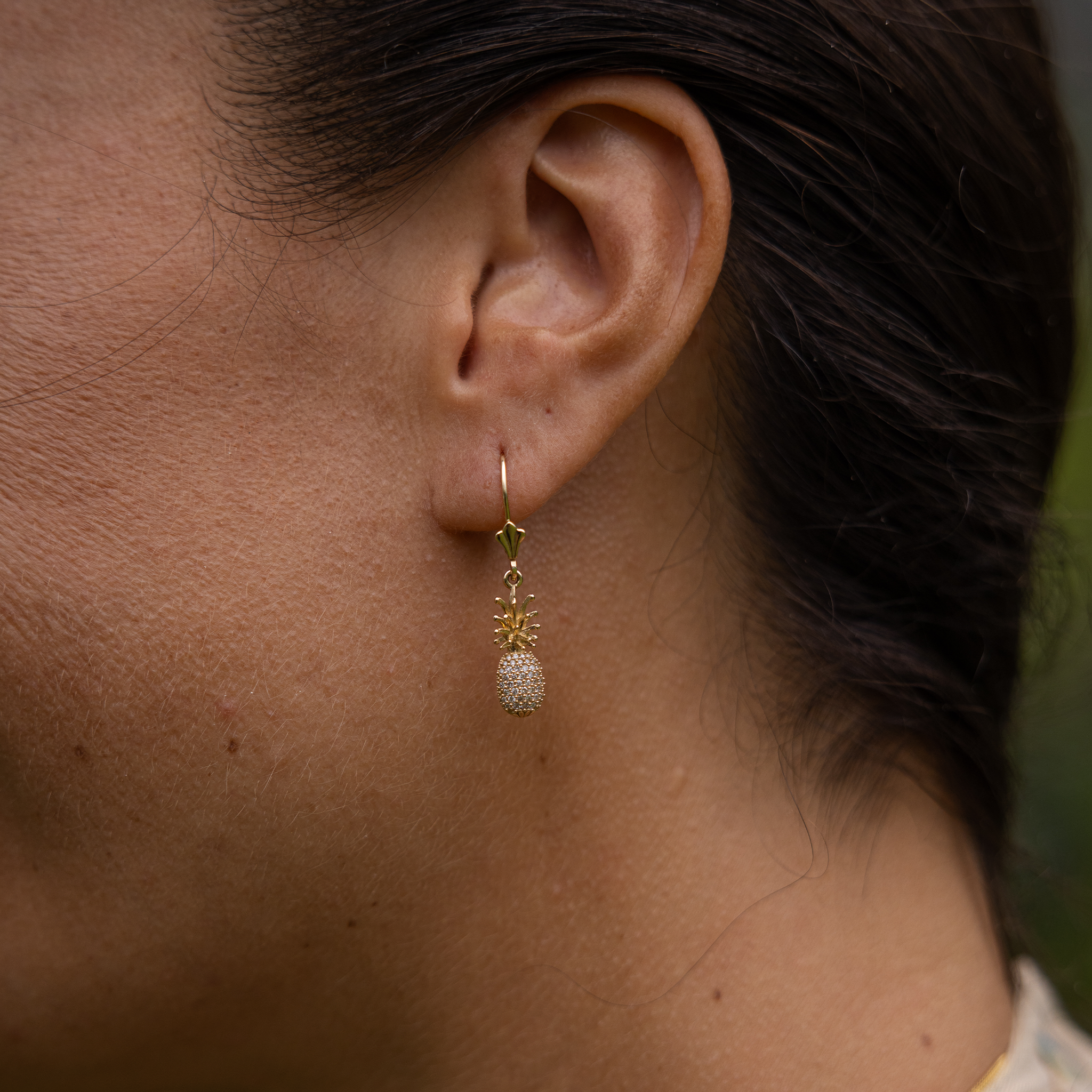 Pineapple Earrings in Gold with Diamonds