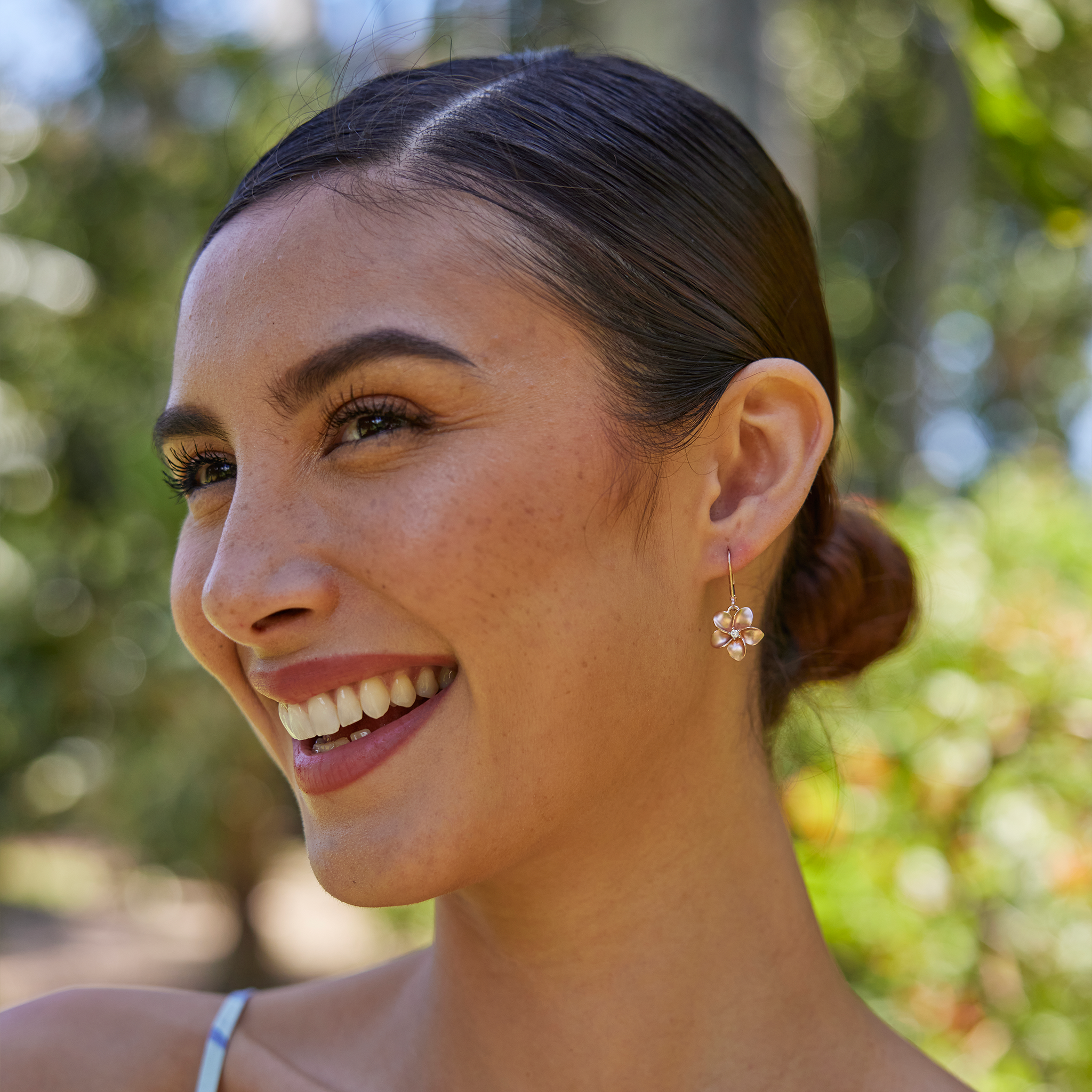 Plumeria Earrings in Rose Gold with Diamonds - 13mm