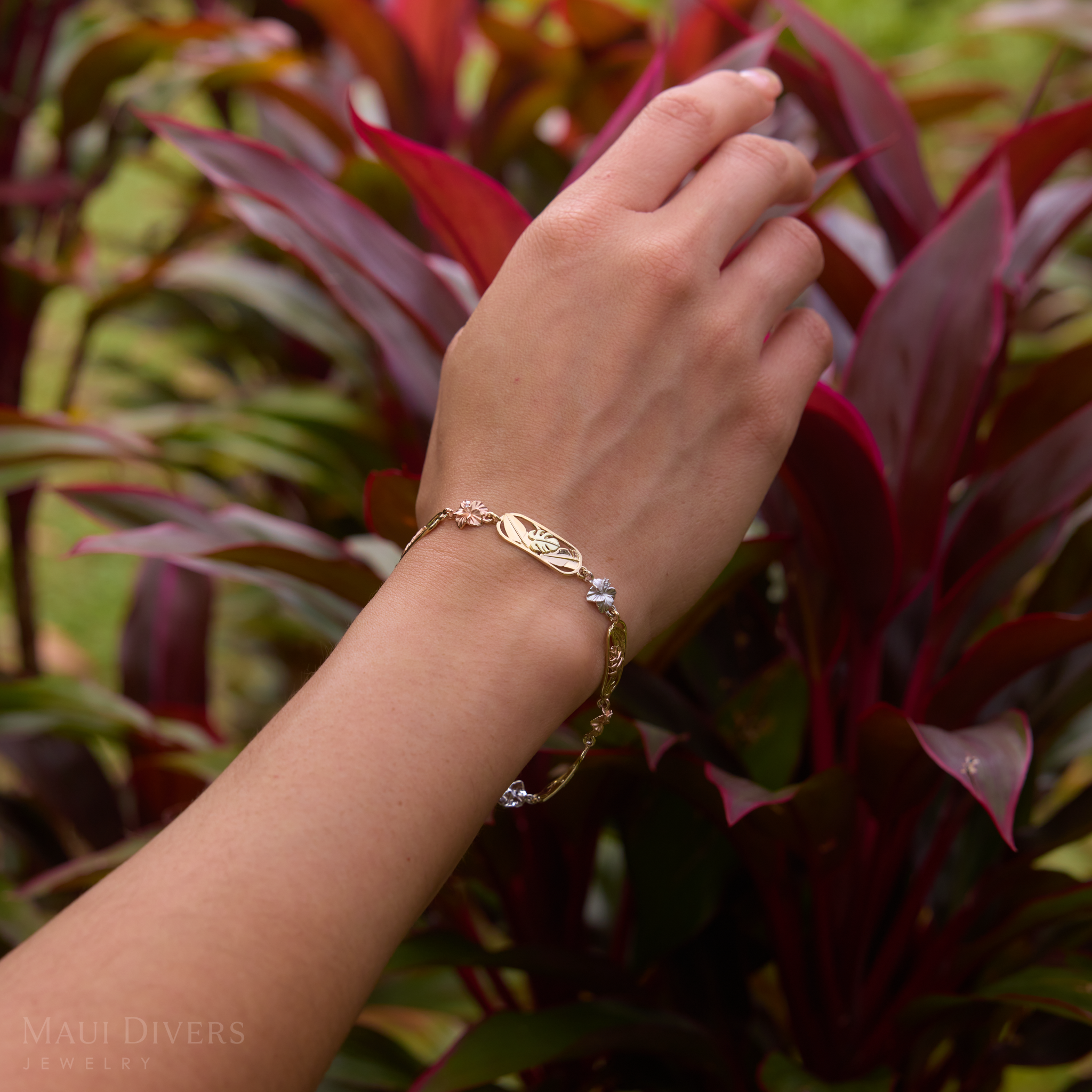 Adjustable 7.25-8.25" Hawaiian Gardens Hibiscus Bracelet in Four Tone Gold with Diamonds