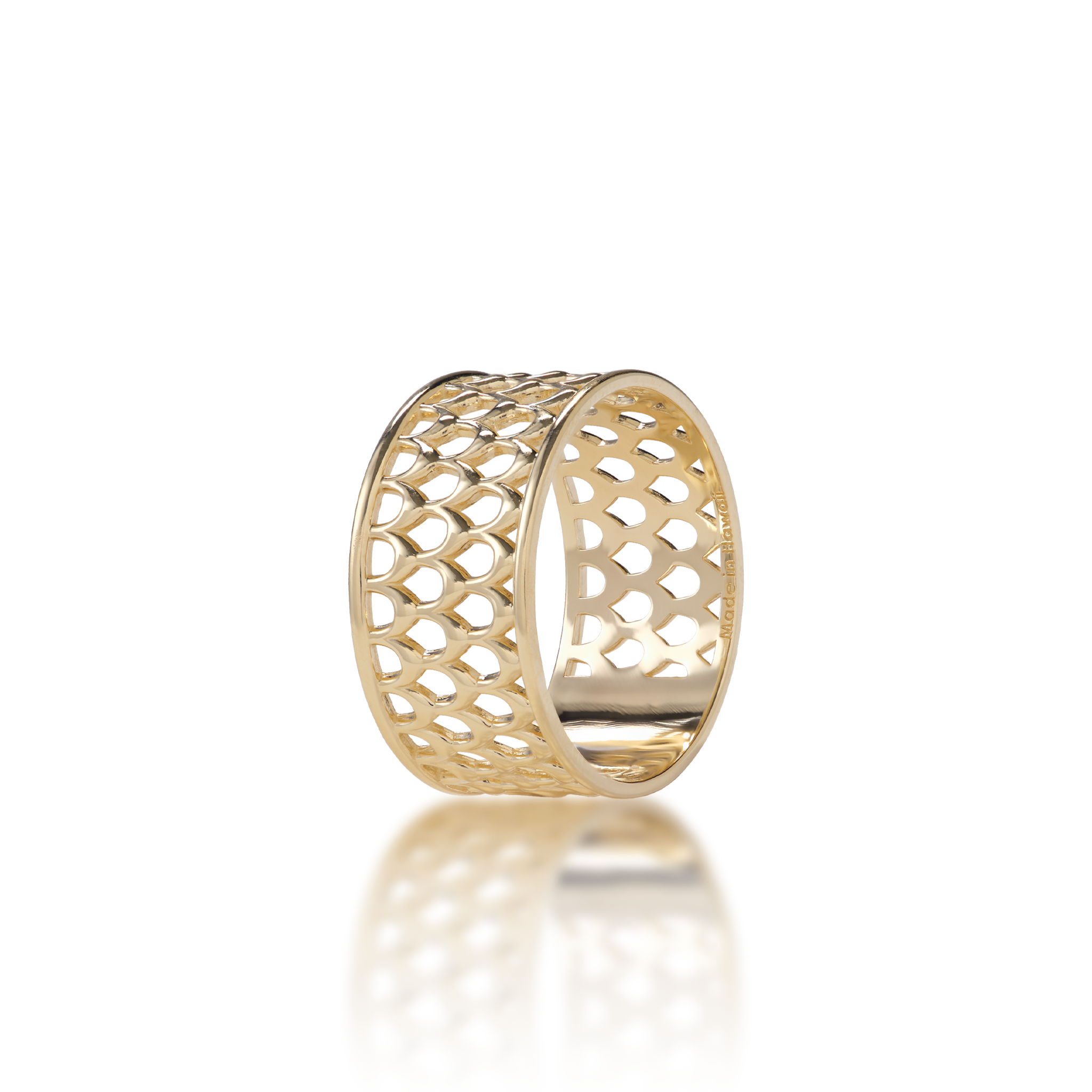 Kamohoaliʻi ʻIwa Bird Feather Ring in Gold - 11mm