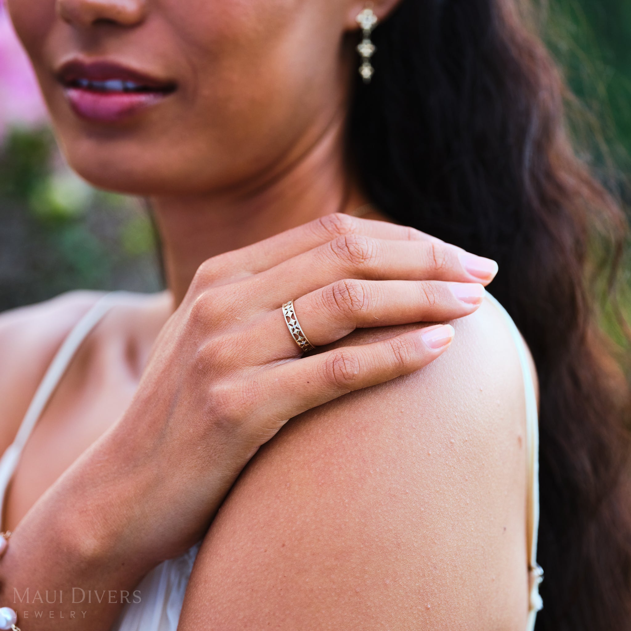 Hawaiian Quilted Star Ring in Gold with Diamond - 4.5mm