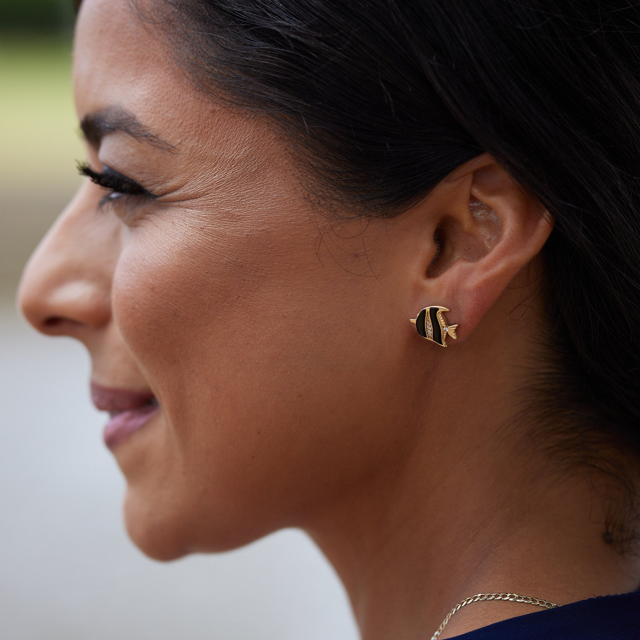 Sealife Angelfish Black Coral Earrings in Gold with Diamonds - 12mm