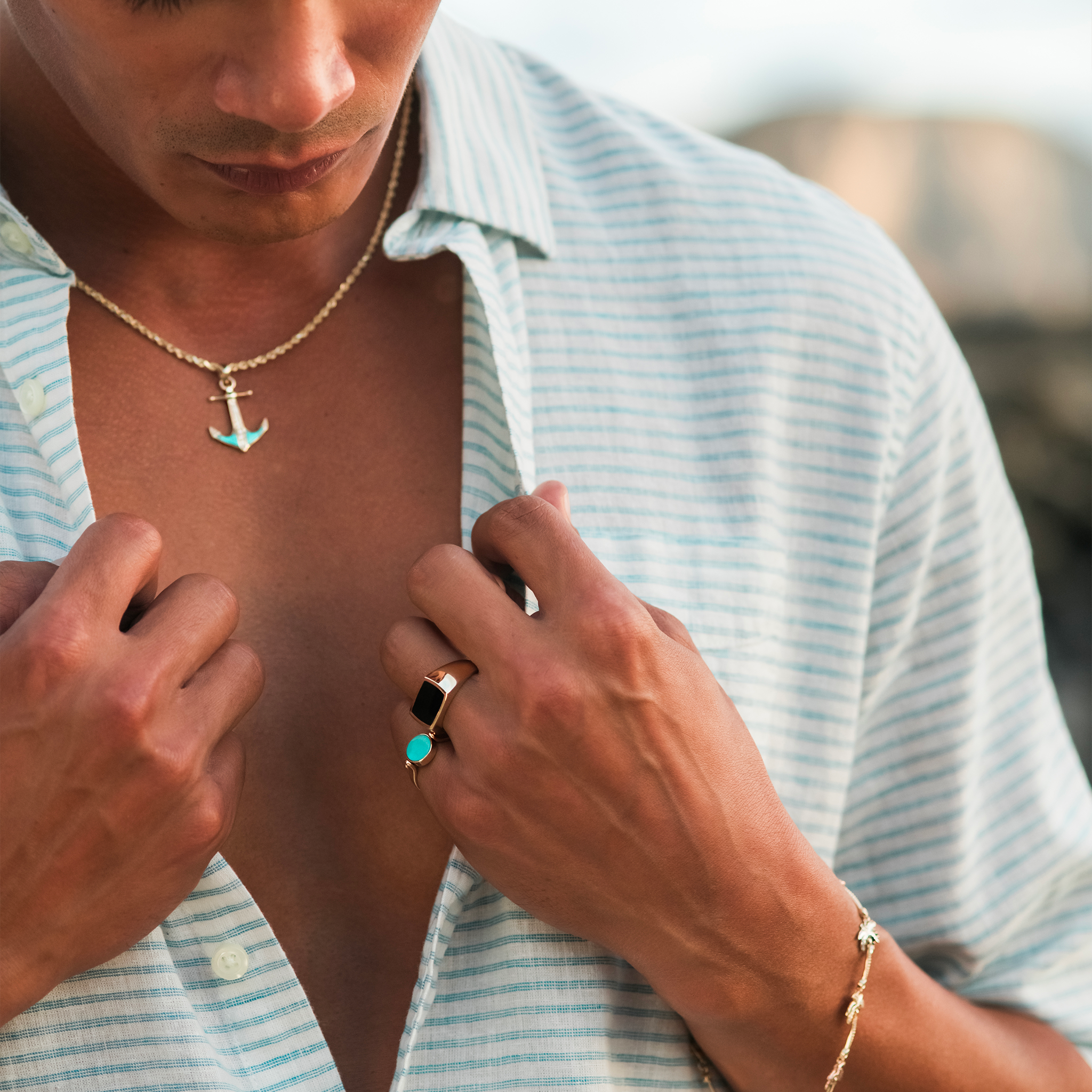 Eclipse Flipside Turquoise & Mother of Pearl Ring in Gold - 9mm