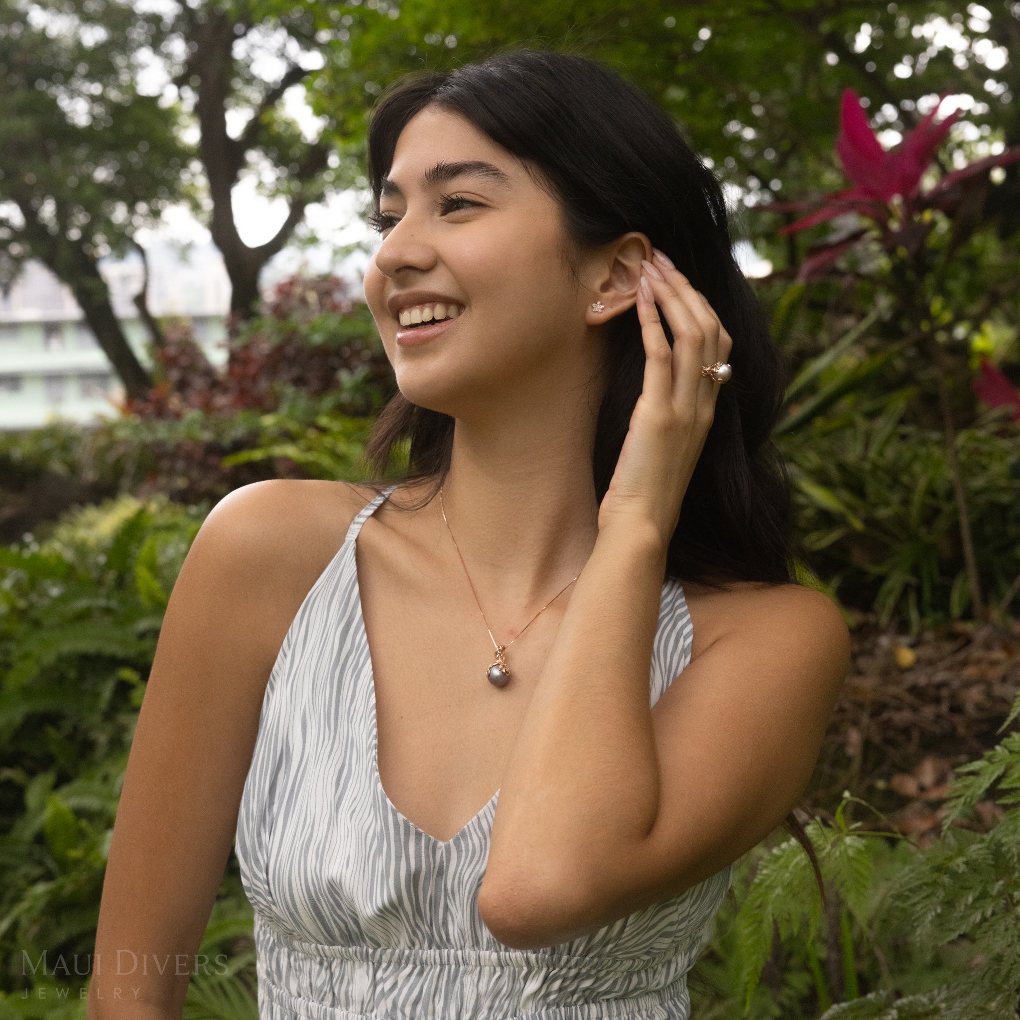 Plumeria Earrings in Rose Gold with Diamonds - 7mm